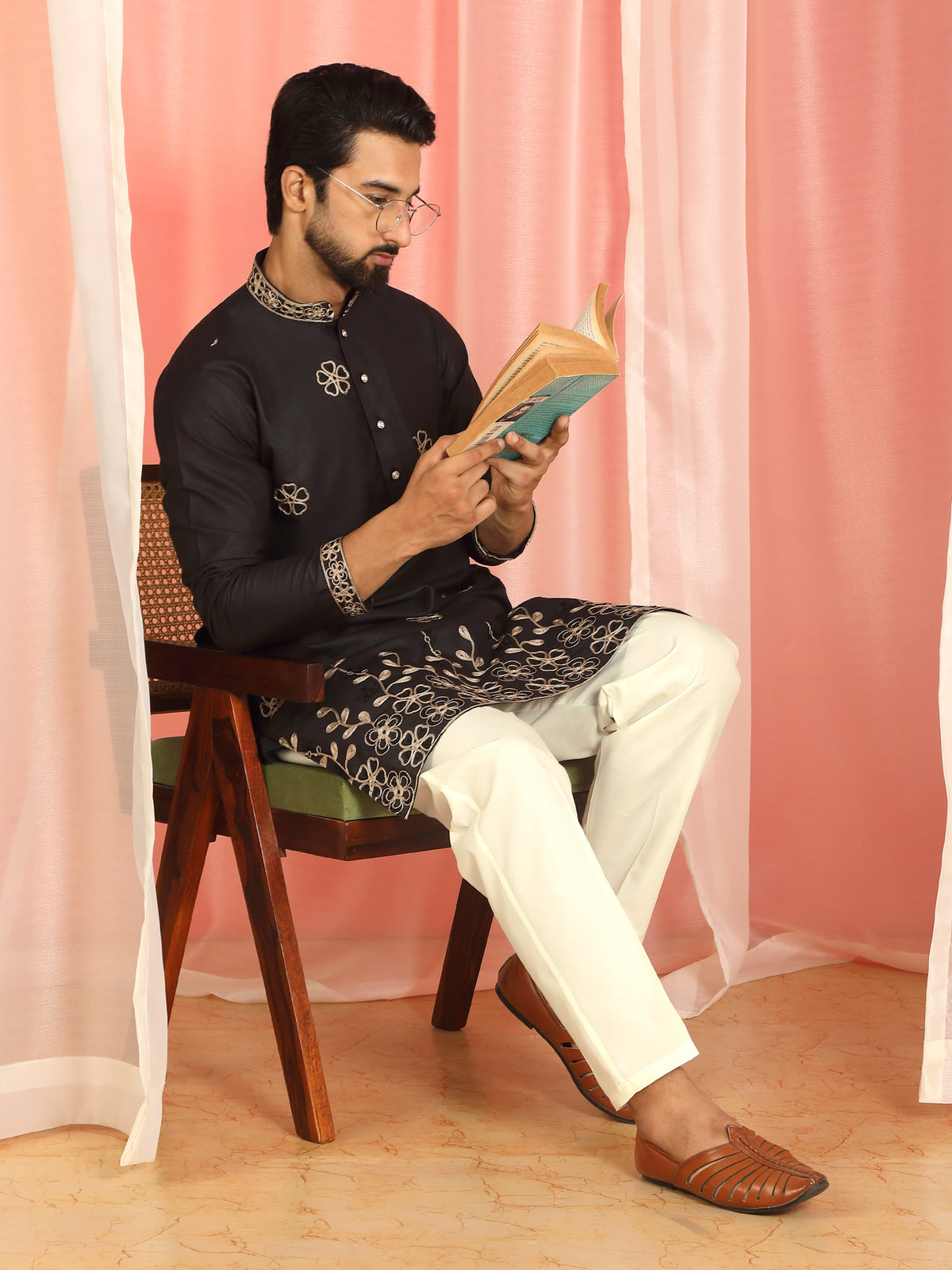 Men Cotton Floral Embroidered Festive Kurta - Black