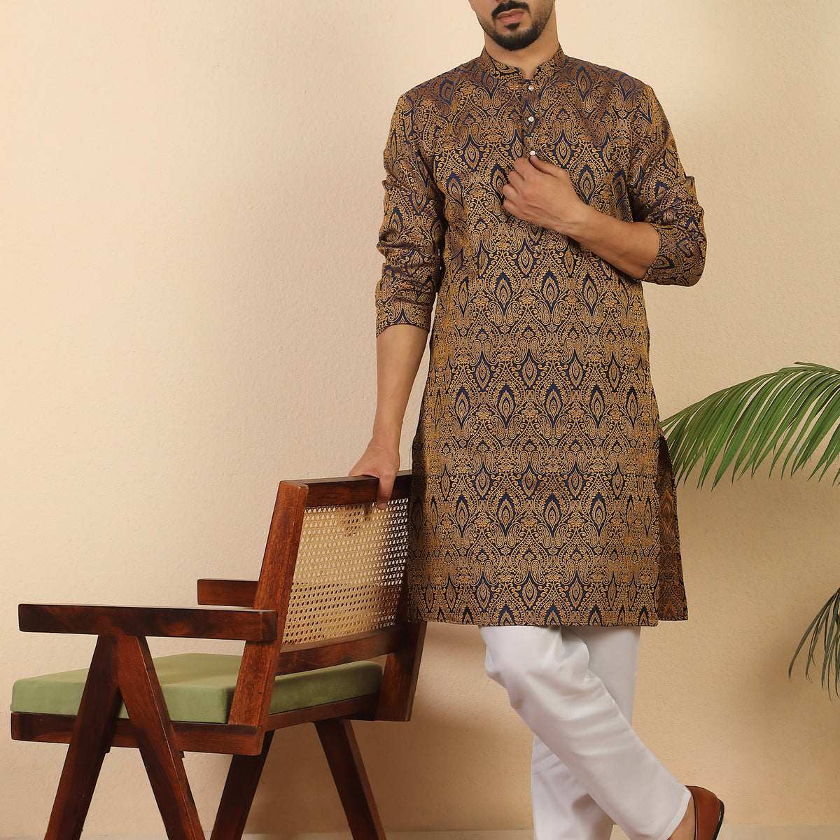 Men's Premium Jacquard Fabric Paisley Designed Kurta with Pyjama Set