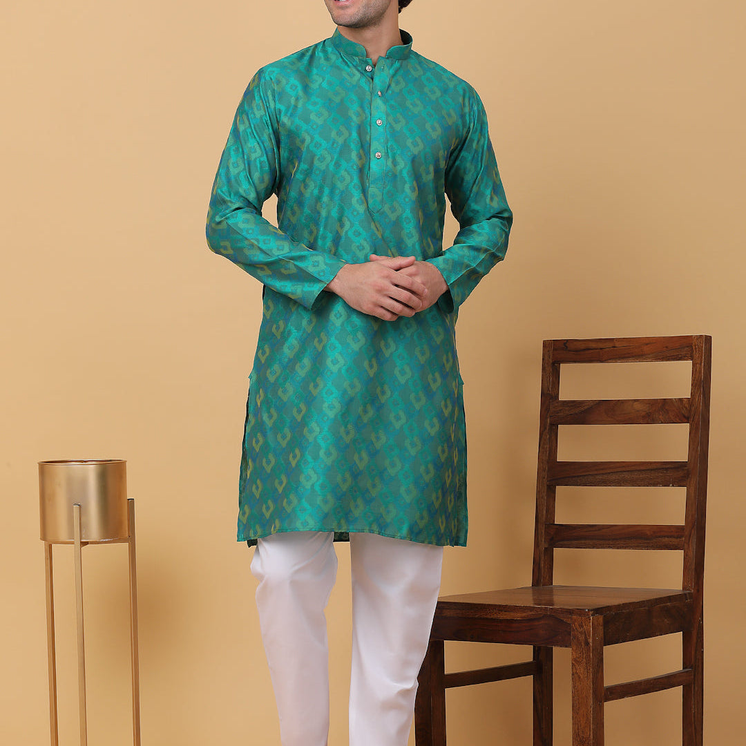 KRAFT INDIA Men Jacquard Knee Length Kurta With White Elastic Waistband Pyjama Set