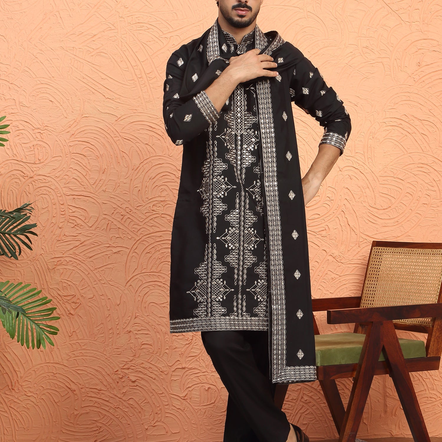 LUXE-Men's Cotton Silk Zari Sequenced Embroidered Kurta Trouser Pant Set With Matching Duppatta
