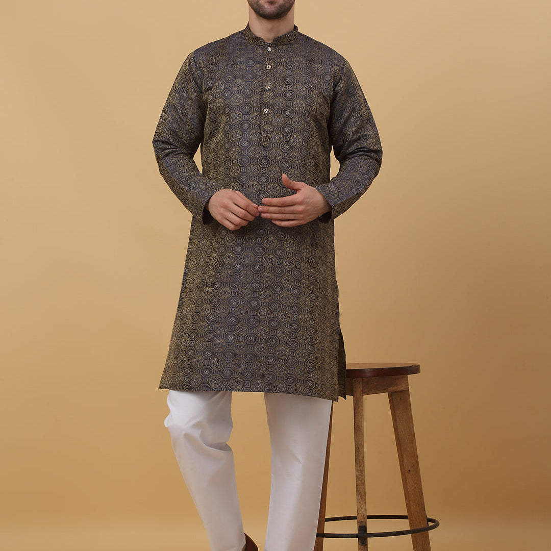 KRAFT INDIA Men's Silk Blend Jacquard Bandhani Kurta With White Elastic Waistband Pyjama Set