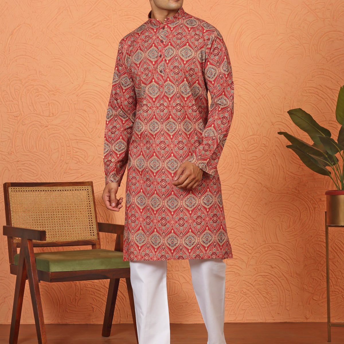 Men's Peacock Motif Jaipuri Printed Pure Cotton Kurta with White Pajama Set