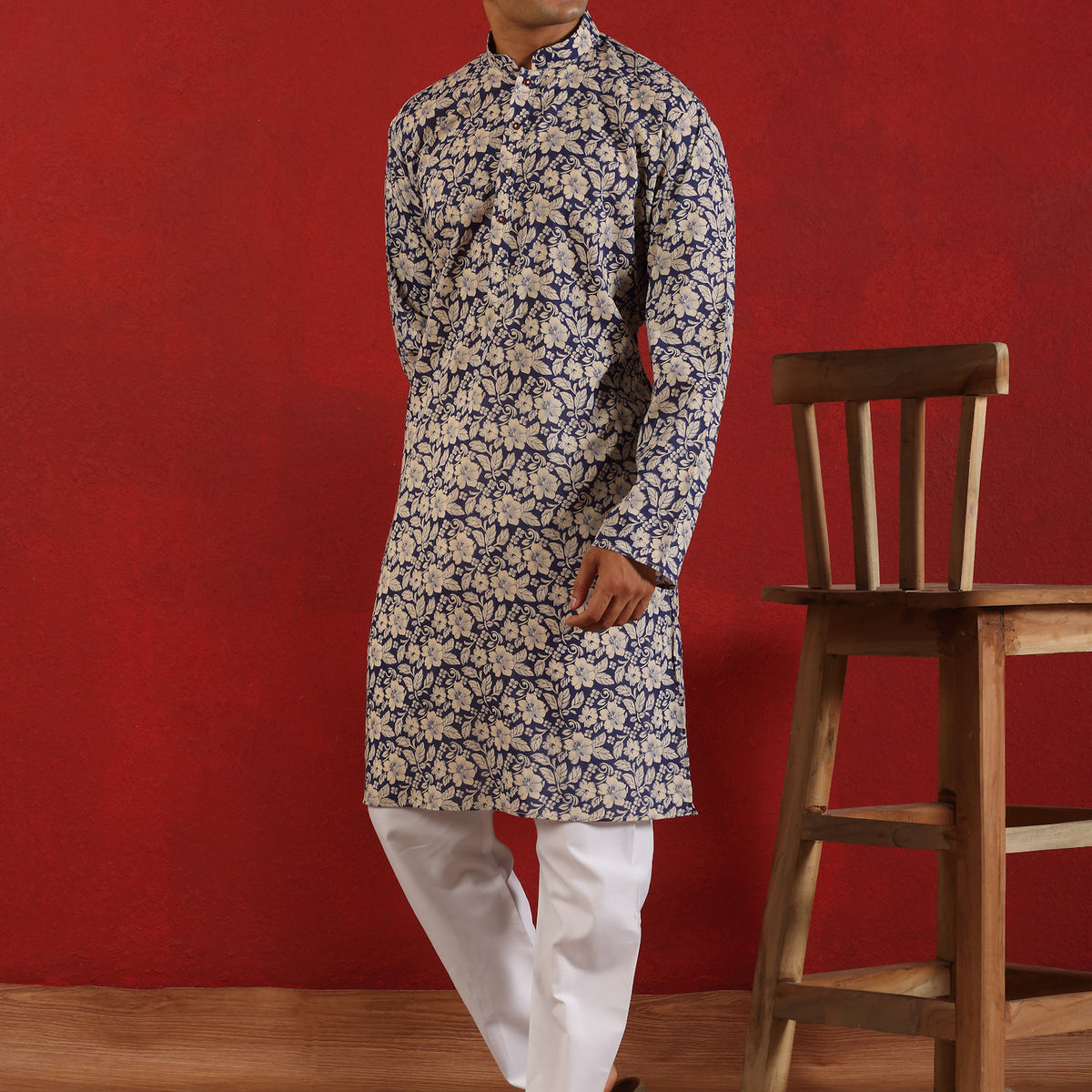 Men's Jaipuri Floral Print Maroon Pure Cotton Long Kurta with White Pyjama Set