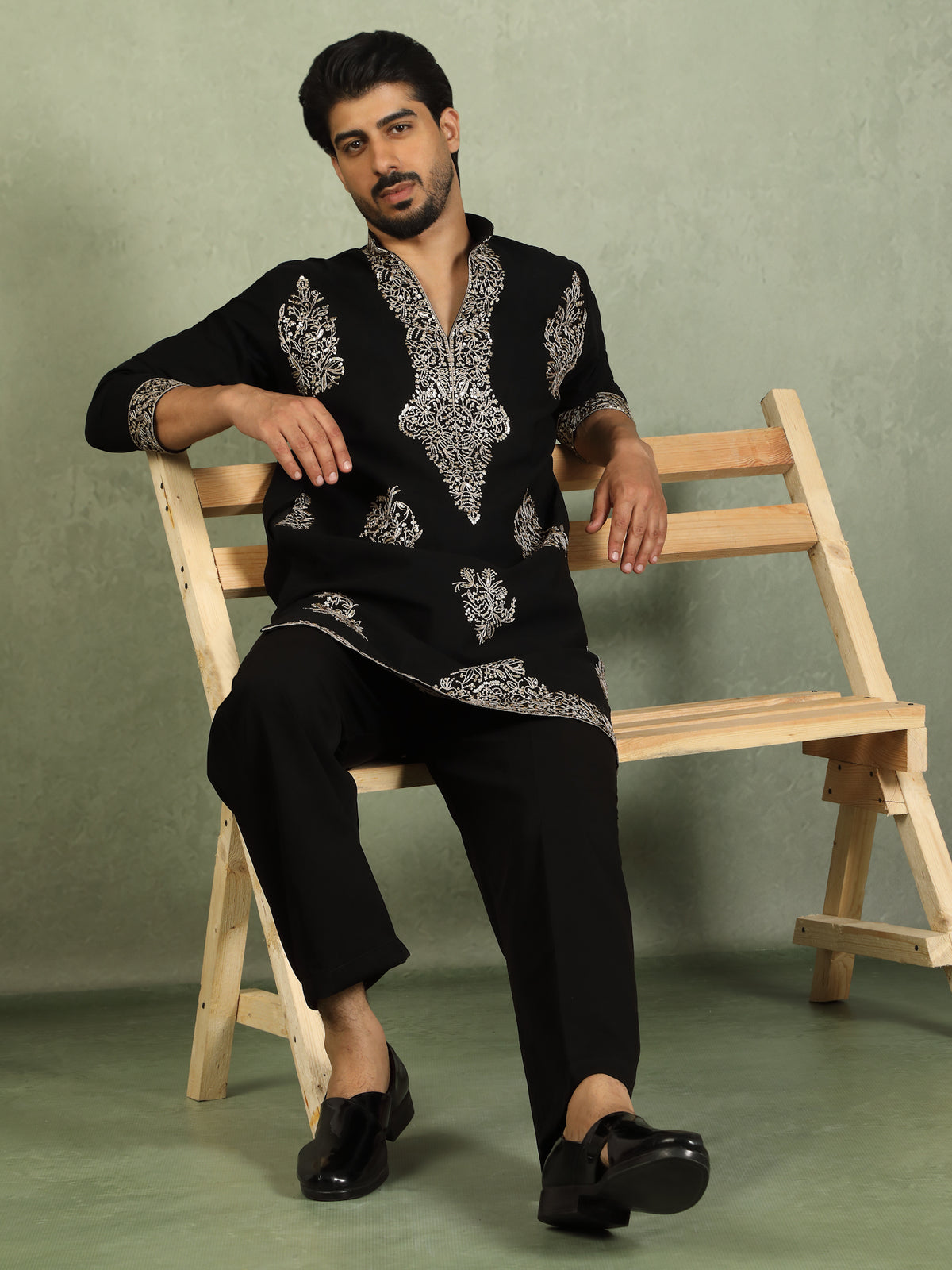 Luxe Men's Japanese Fabric Zari Embroidered Design with Sequinned V-Neck Kurta - Black