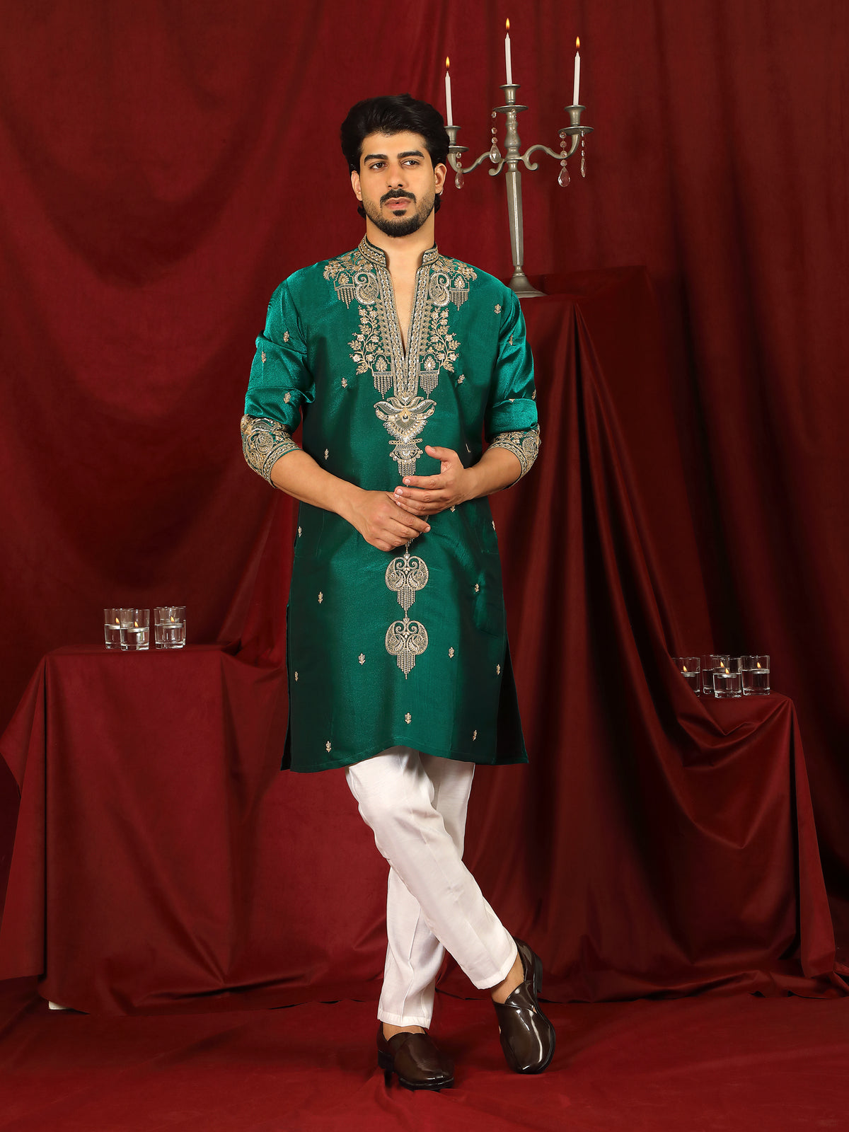 Luxe Men's Tissue Fabric Paisley Designed Embroidery with Sequinned V-Neck Kurta - Green