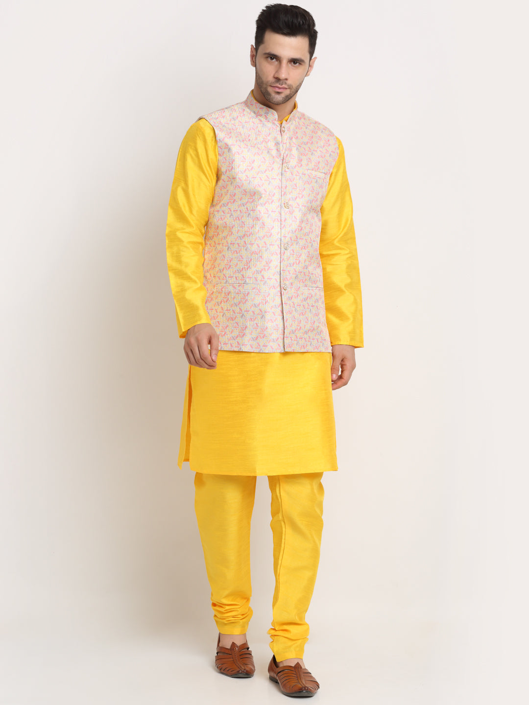 KRAFT INDIA Mens Yellow Silk Blend Kurta and churidar with embroided Yellow Nehru jacket