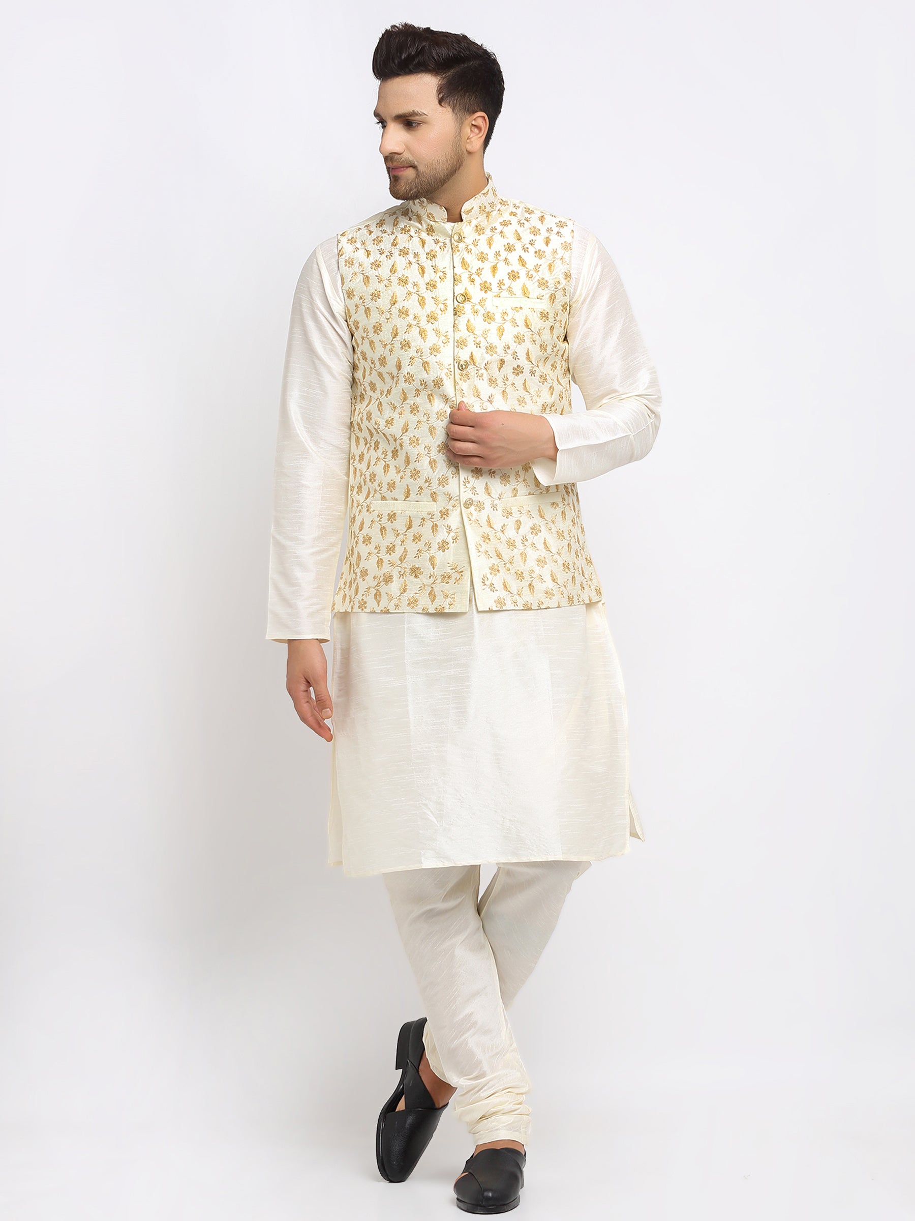 KRAFT INDIA Mens Cream Kurta and churidar with embroided Zari Nehru jacket