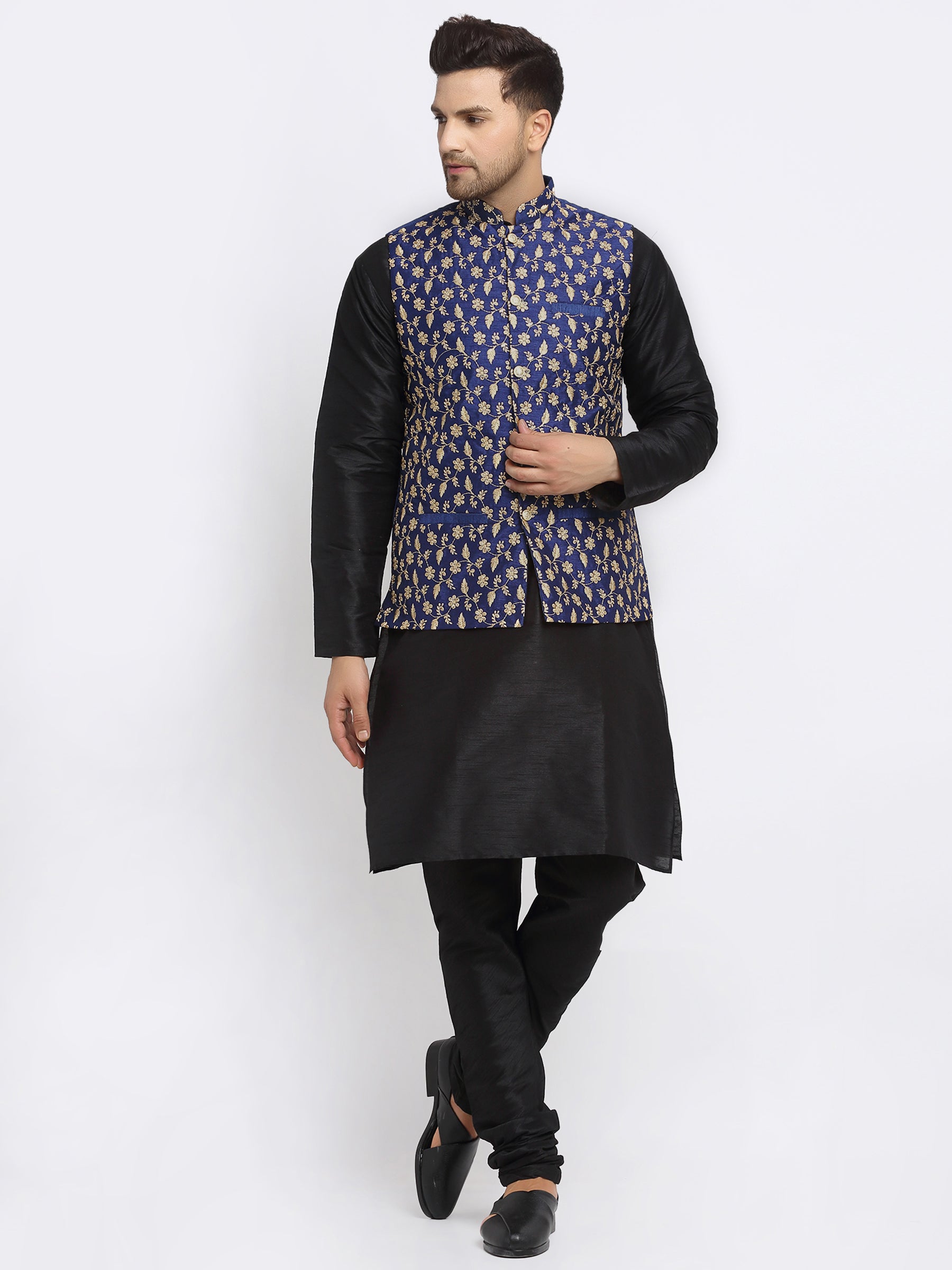 KRAFT INDIA Mens Black Kurta and churidar with embroided Zari Nehru jacket