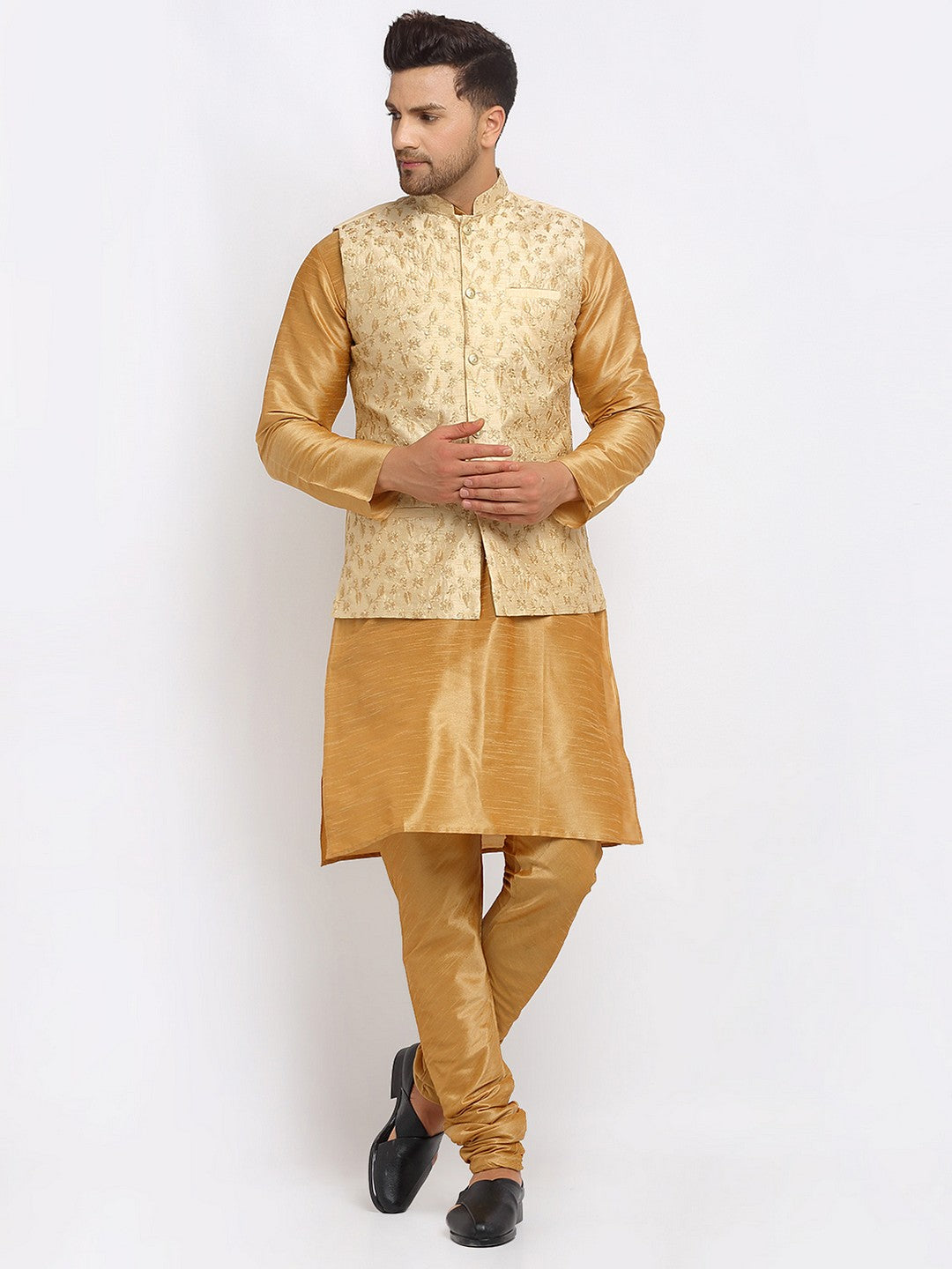 KRAFT INDIA Mens Gold Kurta and churidar with embroided Zari Nehru jacket