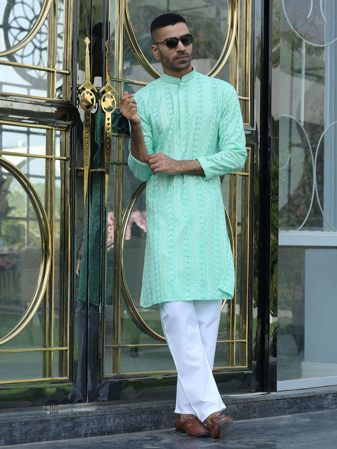 Silk Rayon Ethnic Motifs Embroidered Mandarin Collar Sequinned Kurta with Elastic Waistband White Pyjama
