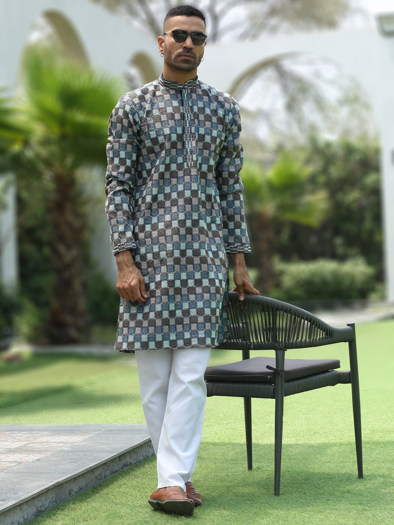 Cotton Rayon Embroidered Chikankari Sequinned Kurta With Elastic Waistband Pyjama Set