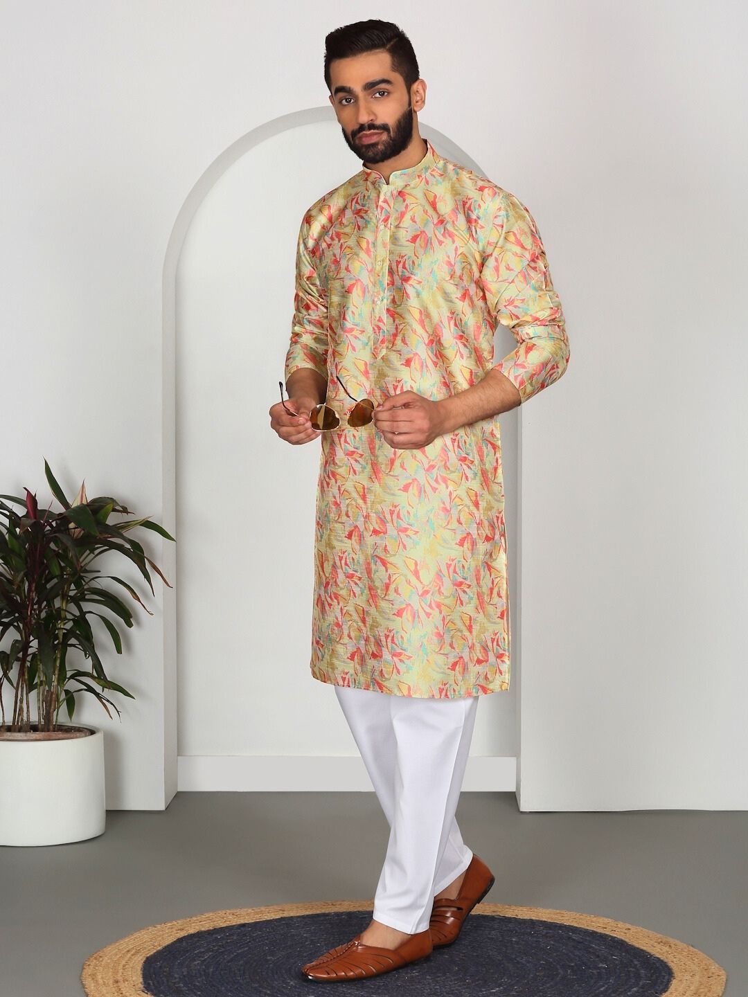 Silk Blend Floral Printed Kurta with white Elastic waistband Pyjama set