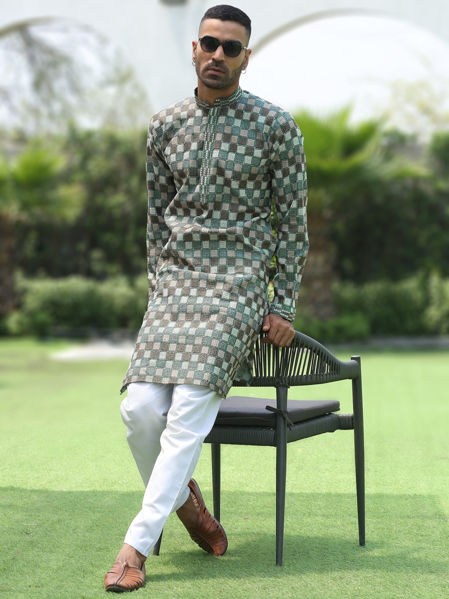 Cotton Rayon Embroidered Chikankari Sequinned Kurta With Elastic Waistband Pyjama Set