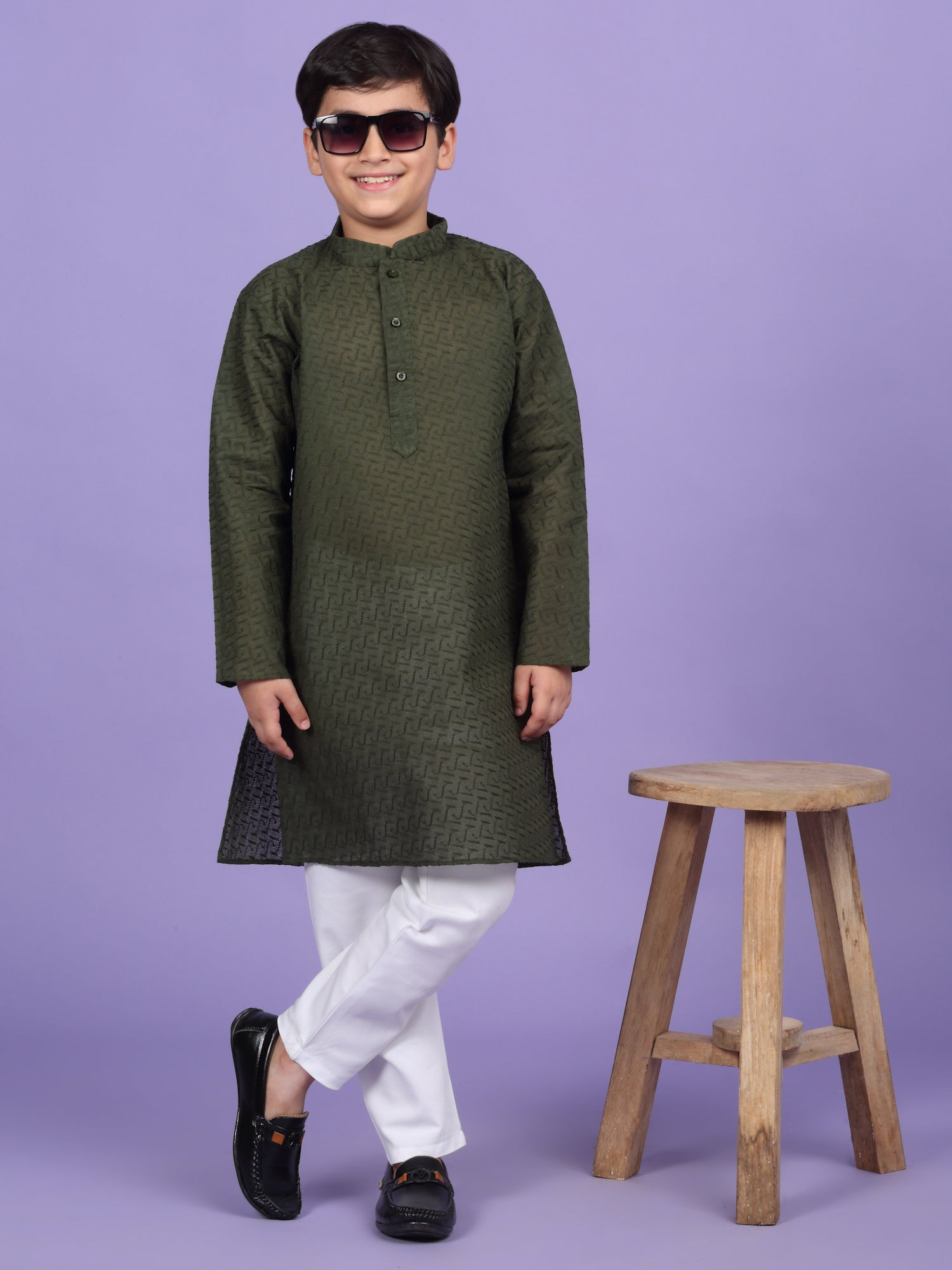 Cotton Blend Embroidered Chikan Kurta
