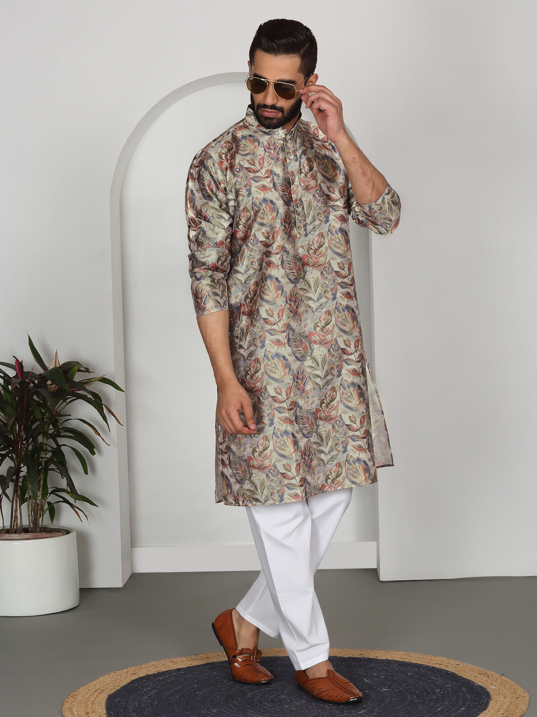 Silk Blend Floral Printed Kurta with white Elastic waistband Pyjama set
