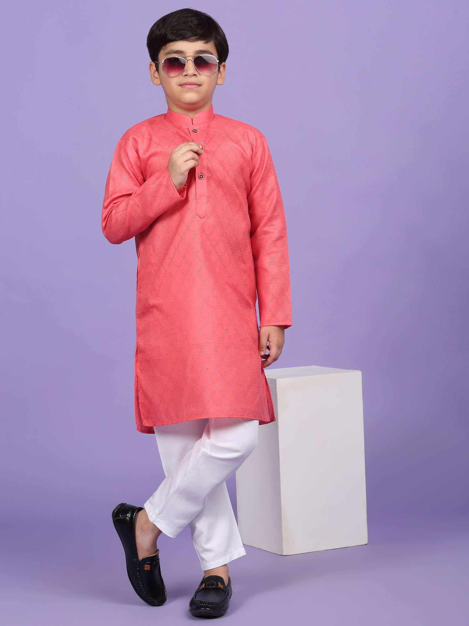 Cotton Blend Woven Design Kurta