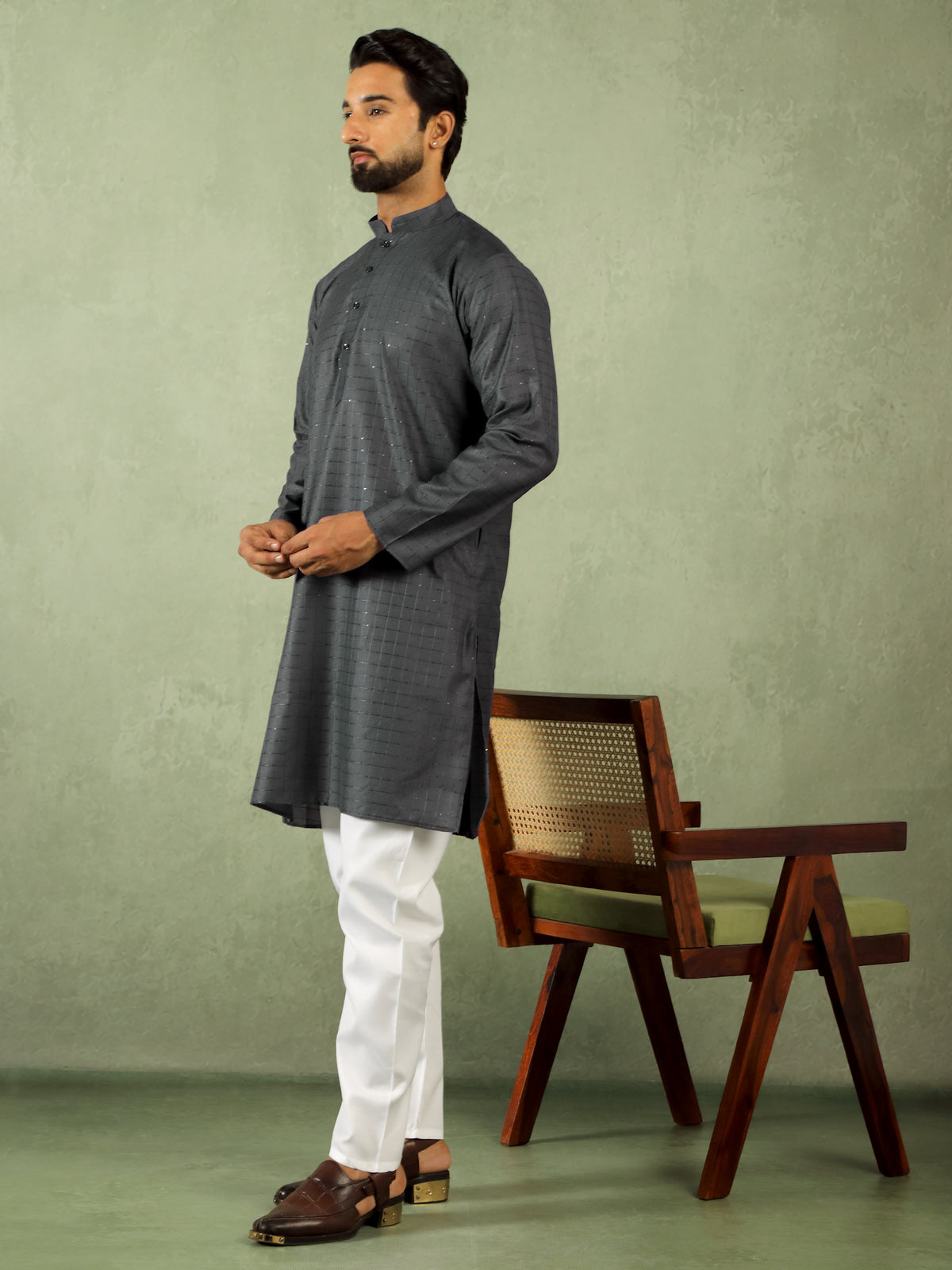 Men Cotton Geometric Mandarin Collor Kurta - Grey