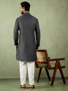 Men Cotton Geometric Mandarin Collor Kurta - Grey