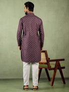 Men Cotton Geometric Mandarin Collor Kurta - Wine