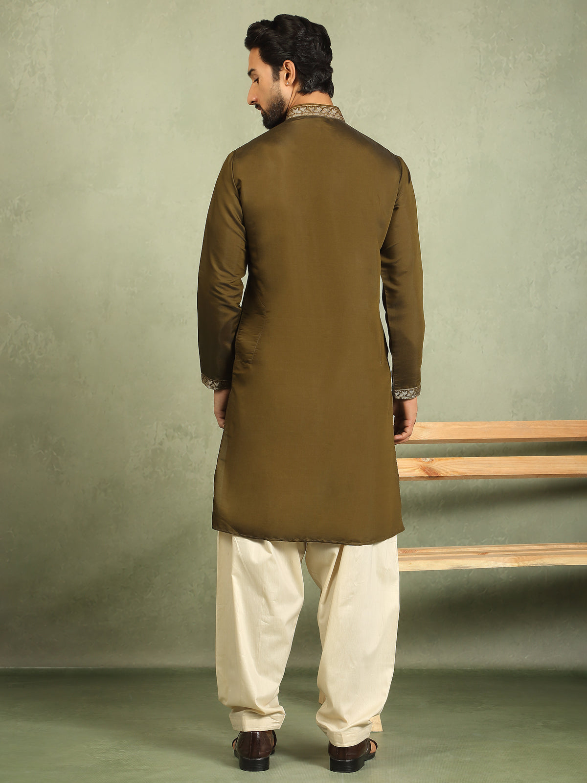 Men's Cotton Silk Ethnic Motif Embroidered Zip Closure Straight Kurta with Salwar Set - Mehndi