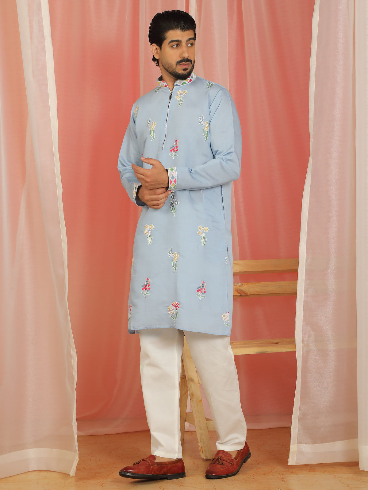 Men Cotton Silk Floral Embroidered Zip Closure Kurta - Blue