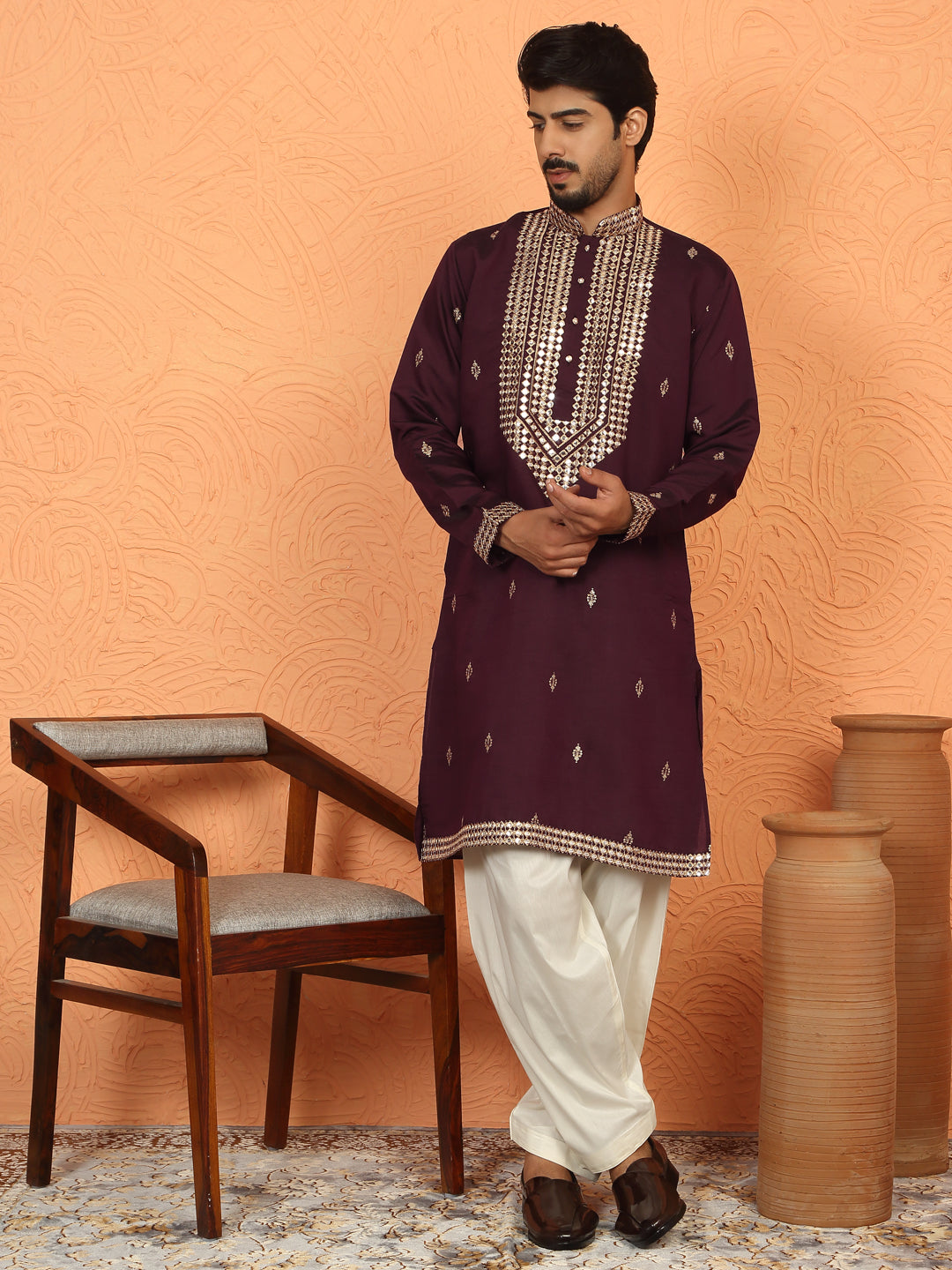 LUXE-Men’s Cotton Silk Zari Embroidered Yoke Design Kurta