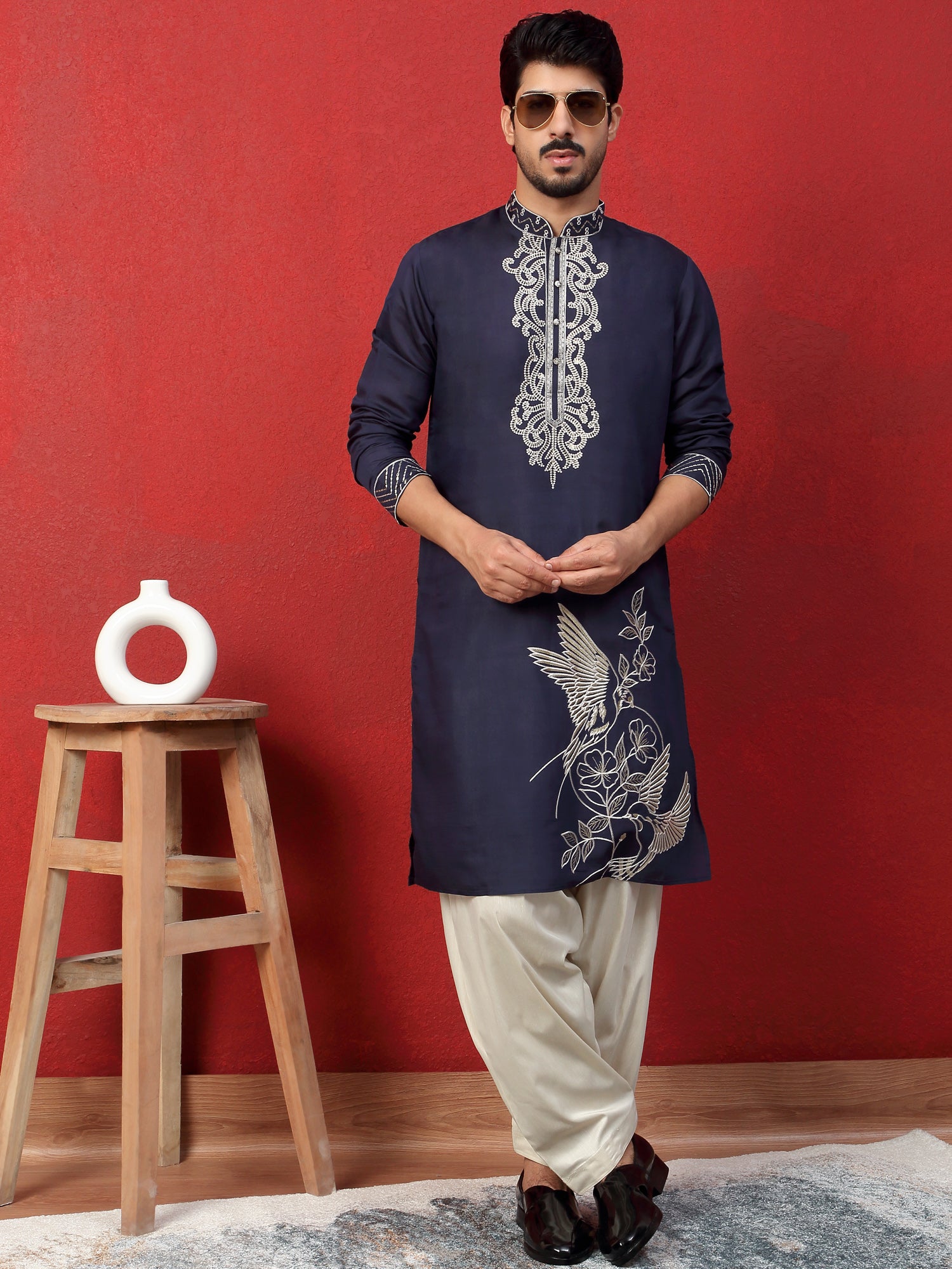 LUXE-Men's Cotton Silk Zari Work Placement Embroidered Kurta Salwar Set