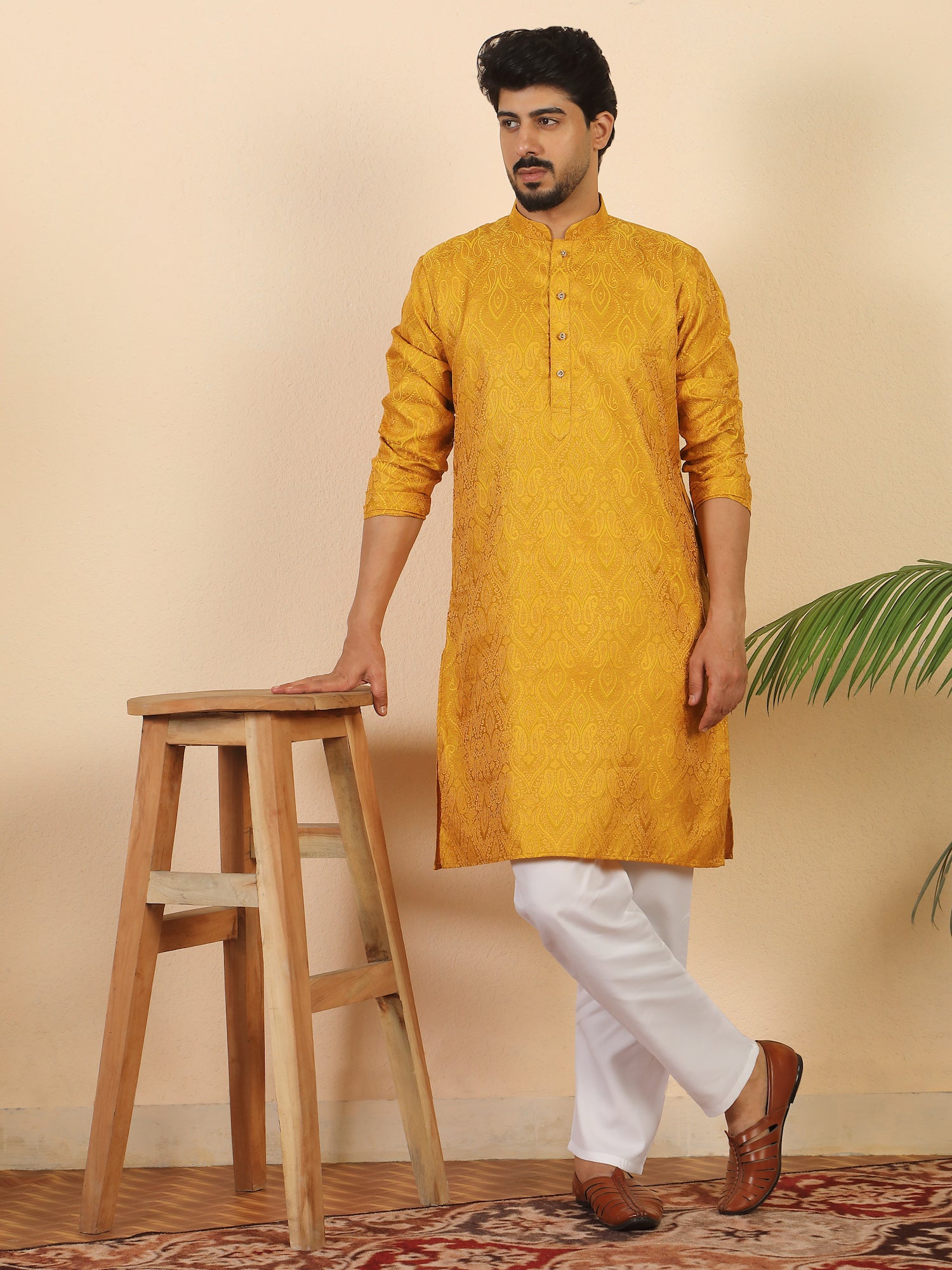 Men's Premium Jacquard fabric Paisley Designed Kurta With Pyjama Set