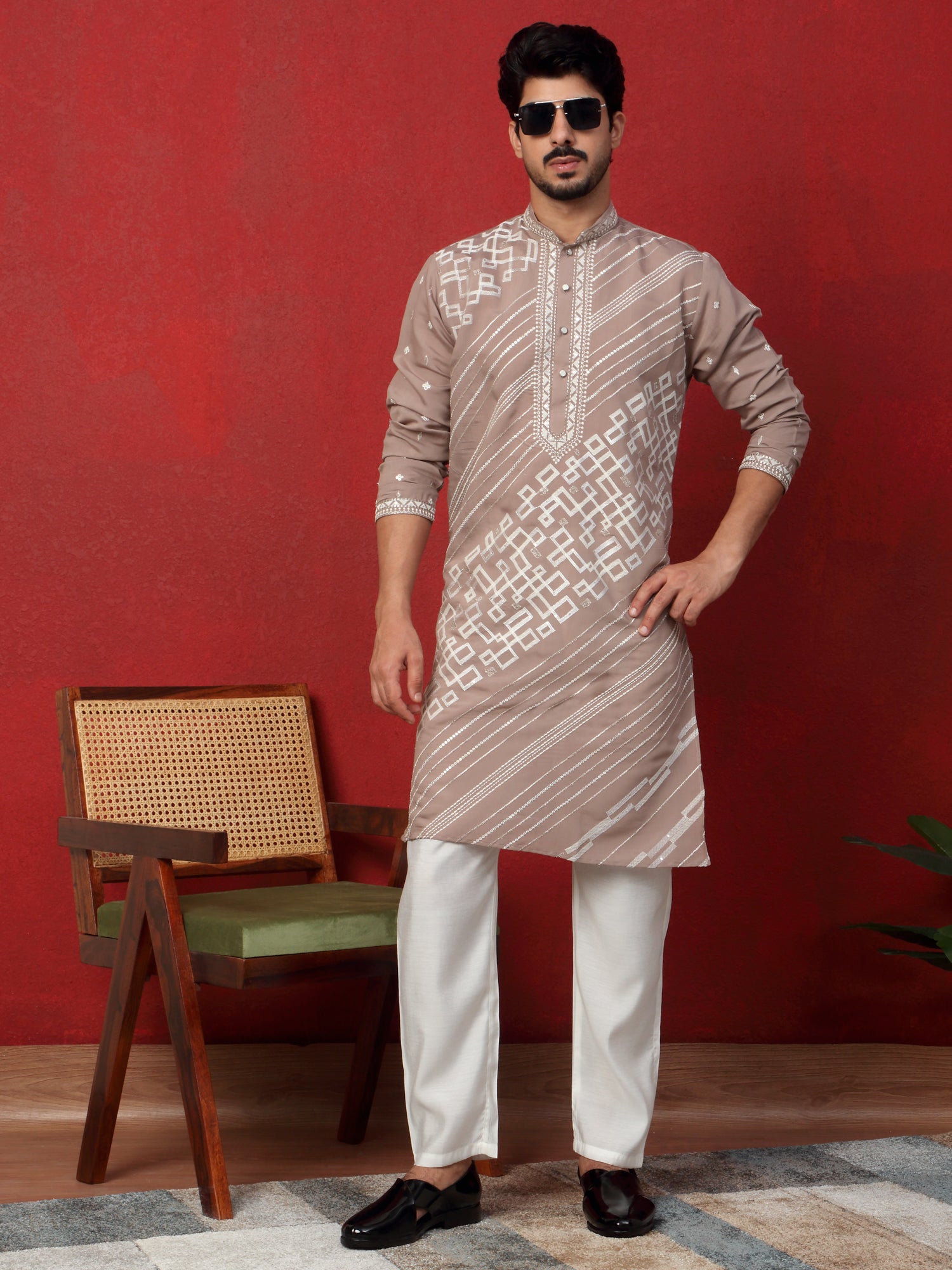 LUXE-Men's Cotton Silk Geometric Sequins Embroidered Kurta Trouser Pant Set