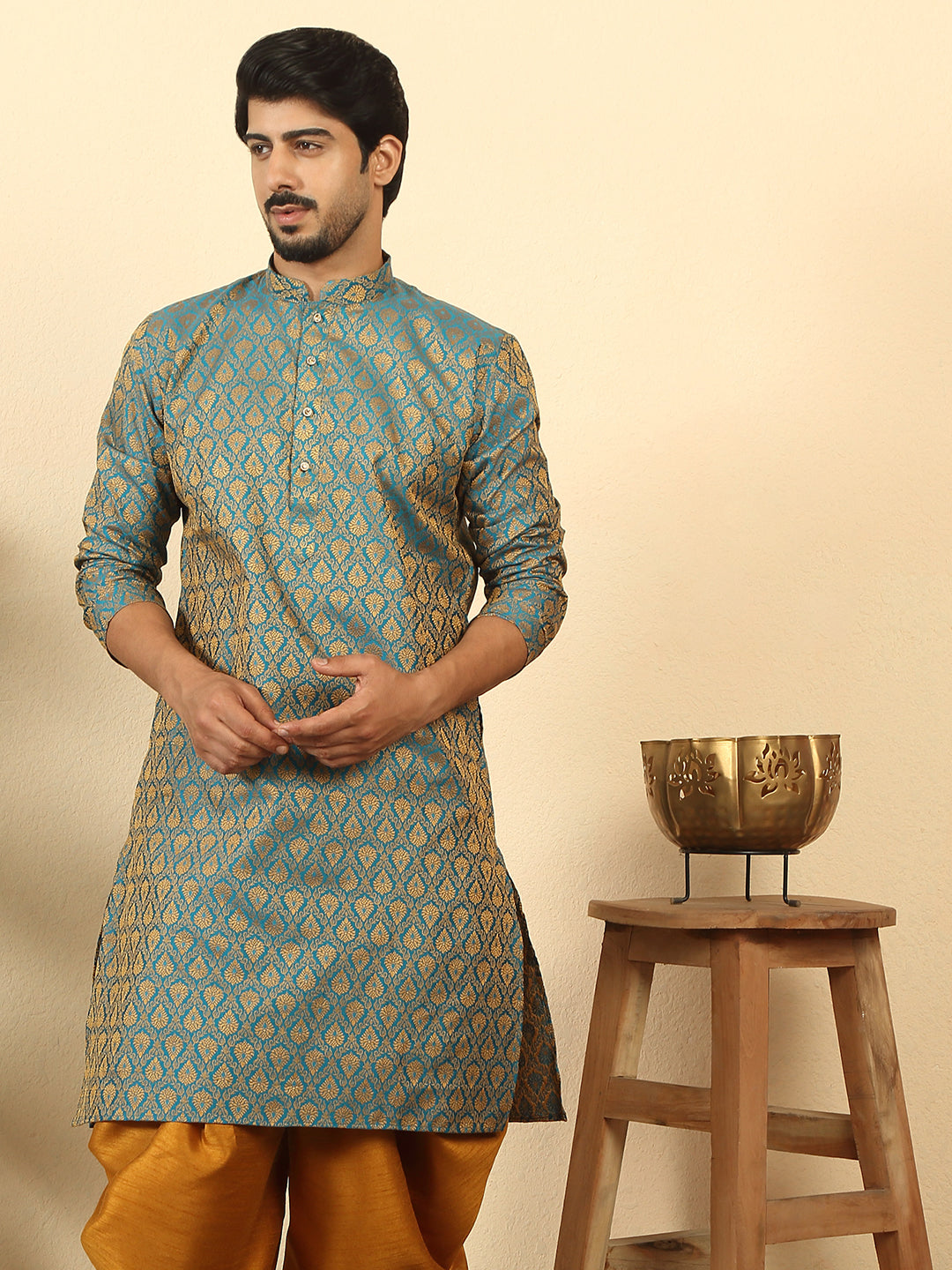 Silk Blend Jacquard Paisley Kurta