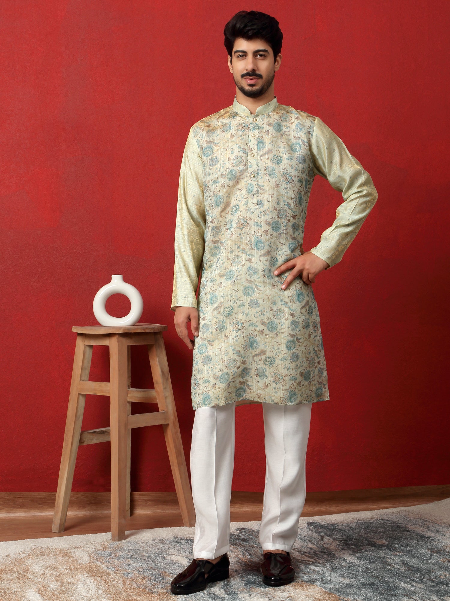Men's Silk Floral Printed Straight Kurta