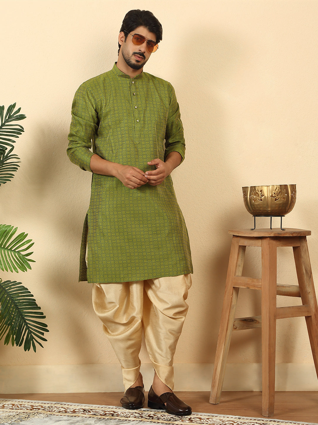Silk Blend Jacquard Geometric Woven Design Kurta With Beige Elastic Waistband Dhoti Set