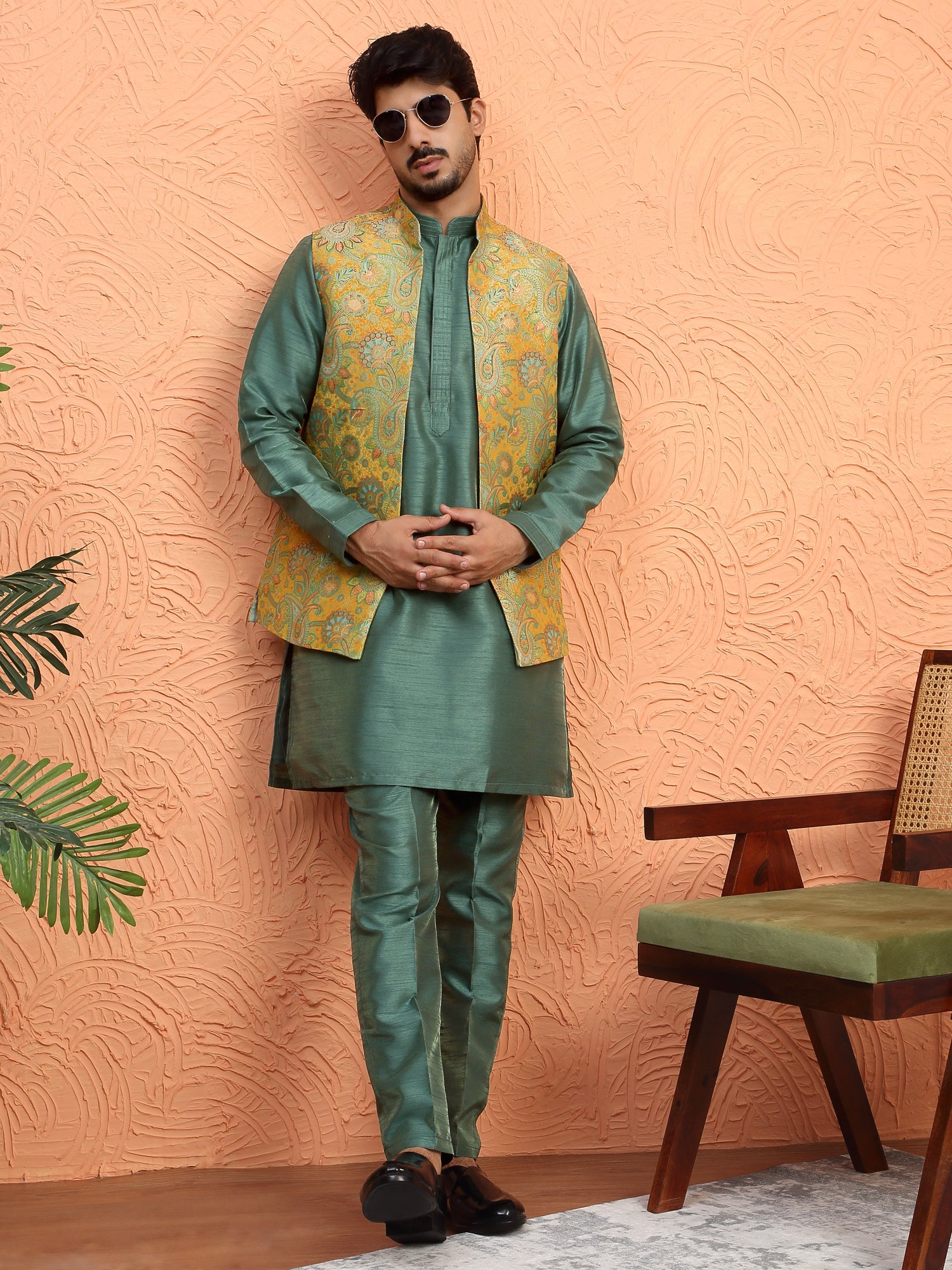 LUXE- Men's Silk Blend Anchor Work Kurta Trouser Set with Paisley Floral Jacquard Nehru Jacket