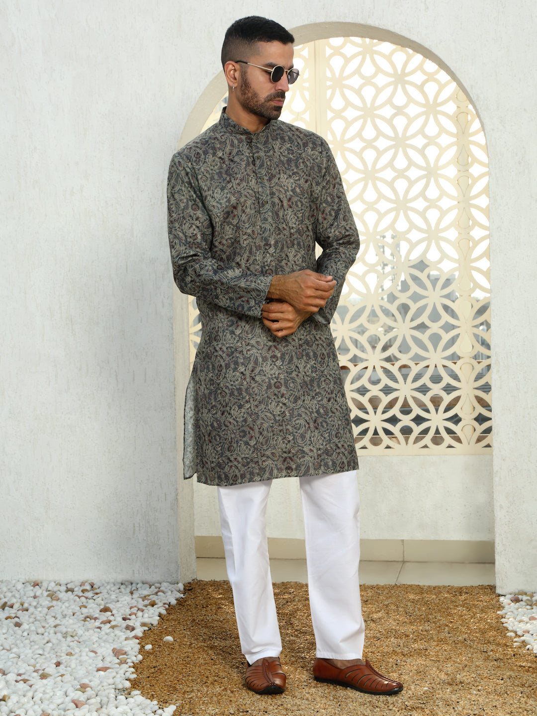 Cotton Floral Printed Kurta with white Elastic waistband Pyjama set