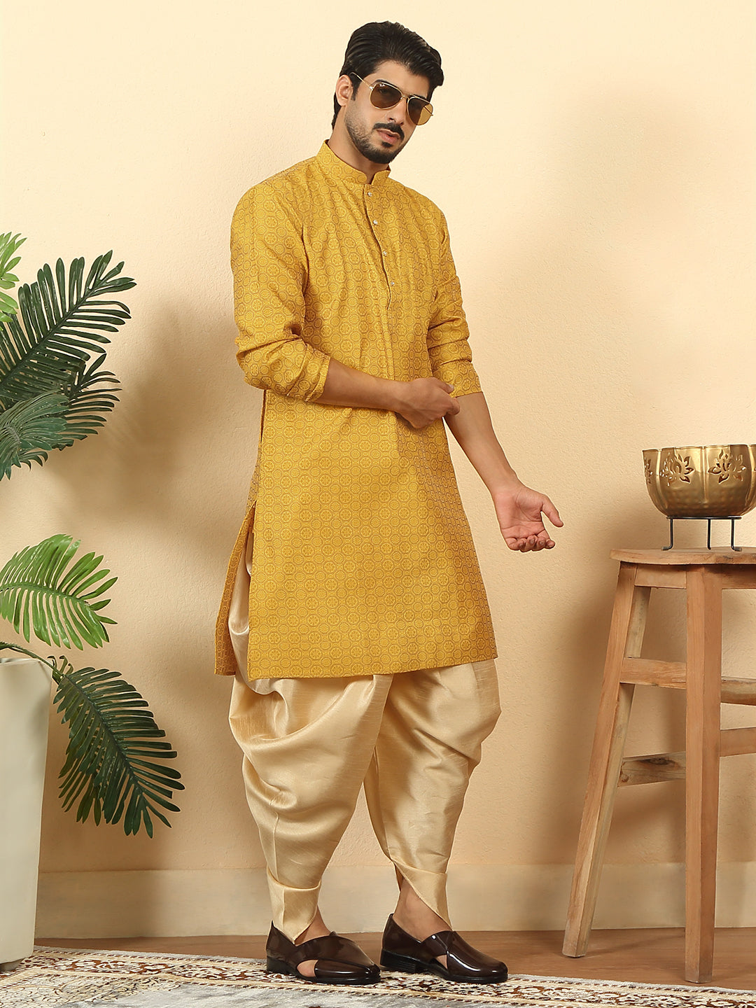 Silk Blend Jacquard Geometric Woven Design Kurta With Beige Elastic Waistband Dhoti Set
