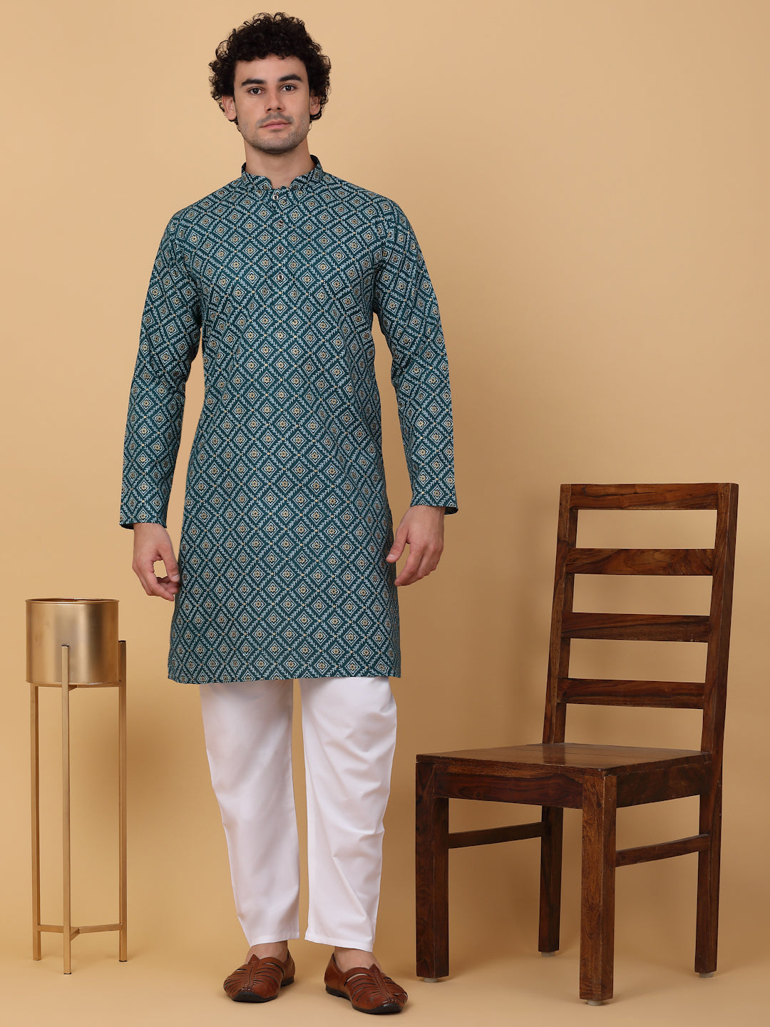 KRAFT INDIA Men Cotton Floral Gold Print Ethnic motif Knee Length Kurta With White Elastic Waistband Pyjama Set
