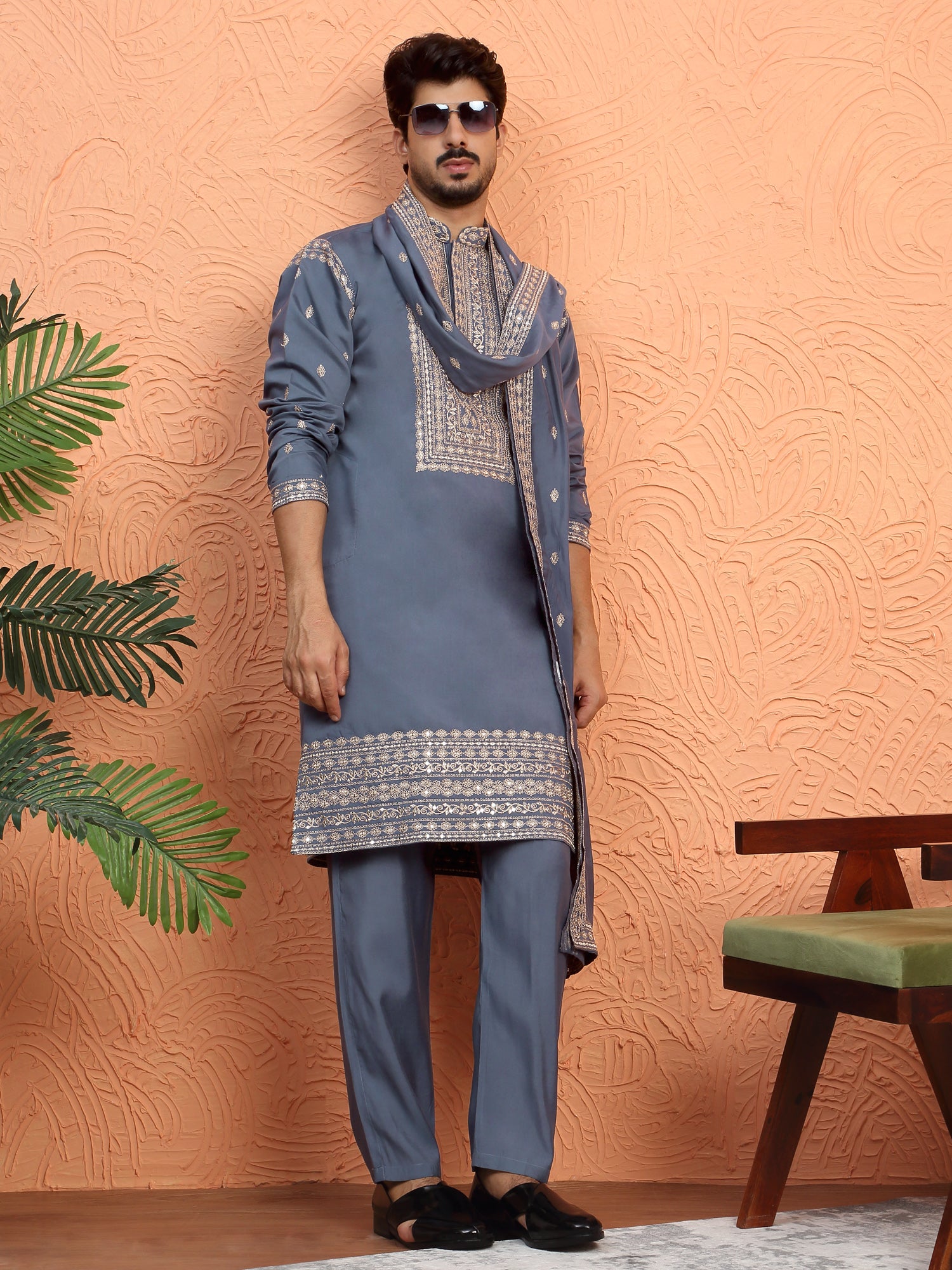LUXE-Men's Cotton Silk Zari Daman Embroidered Yoke Design Kurta Trouser Pant Set With Matching Duppatta