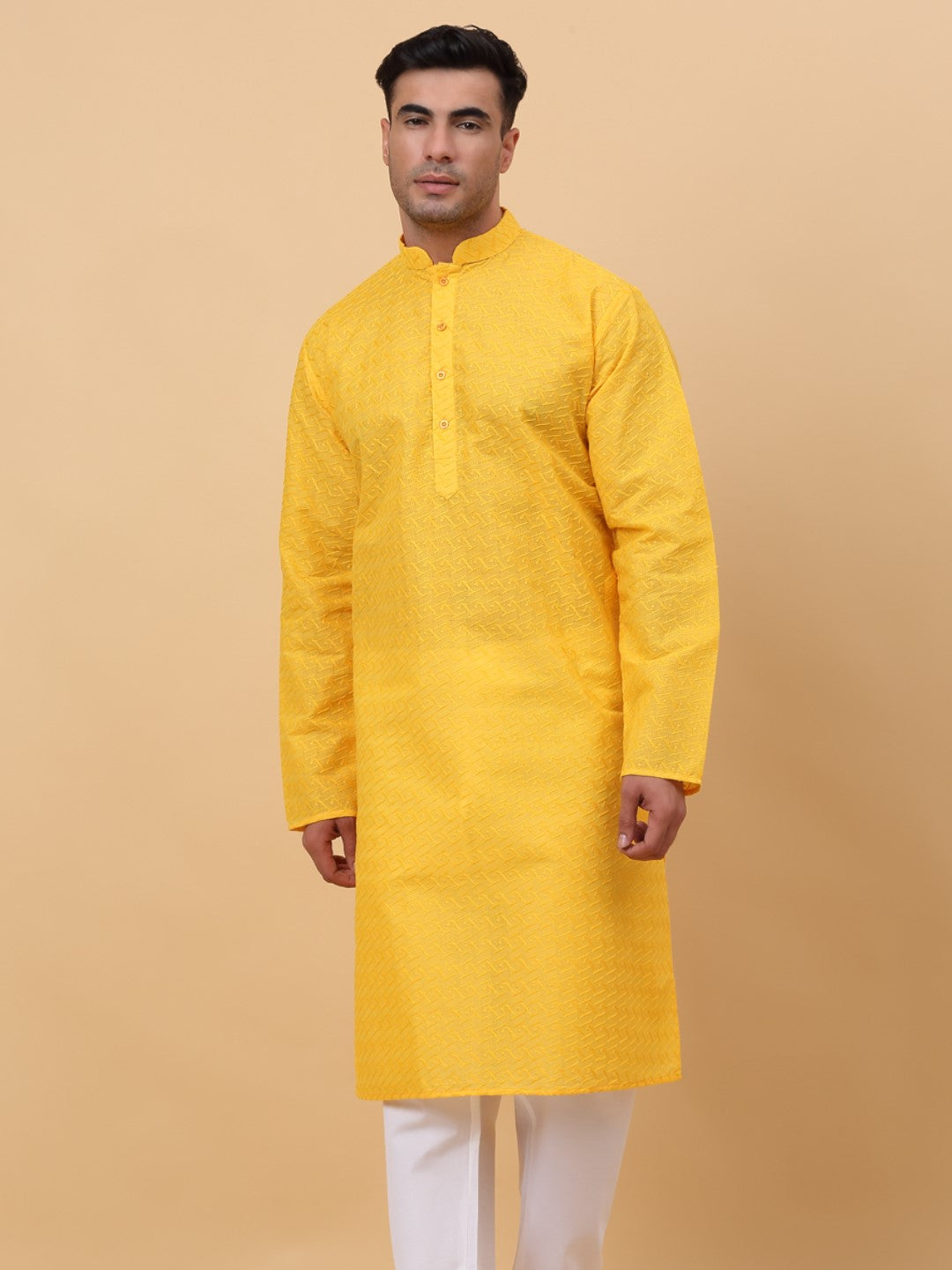Men's Cotton Blend Thread Work Embroidered Chikan Kurta
