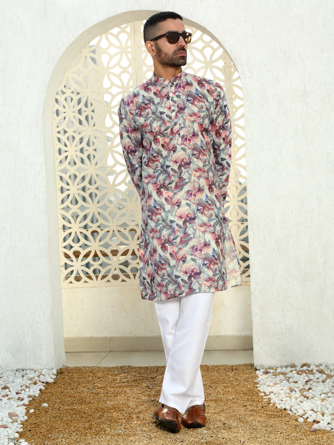 Cotton Leaf Printed Mandarin Collar Long Sleeves Kurta with white Elastic waistband Pyjama set