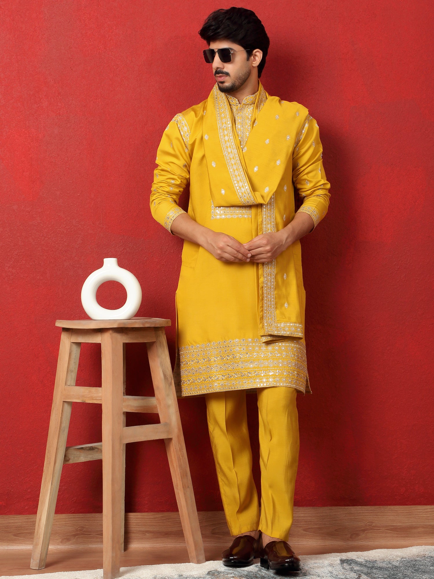 LUXE-Men's Cotton Silk Zari Daman Embroidered Yoke Design Kurta Trouser Pant Set With Matching Duppatta