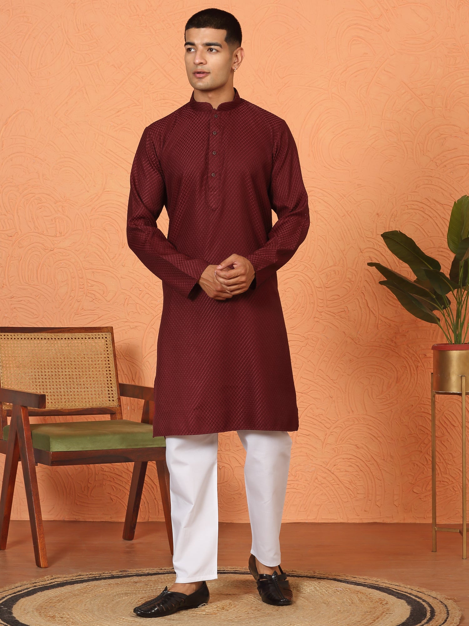 Men's Chikan Embroidered Cotton Rayon Long Kurta With White Pyjama