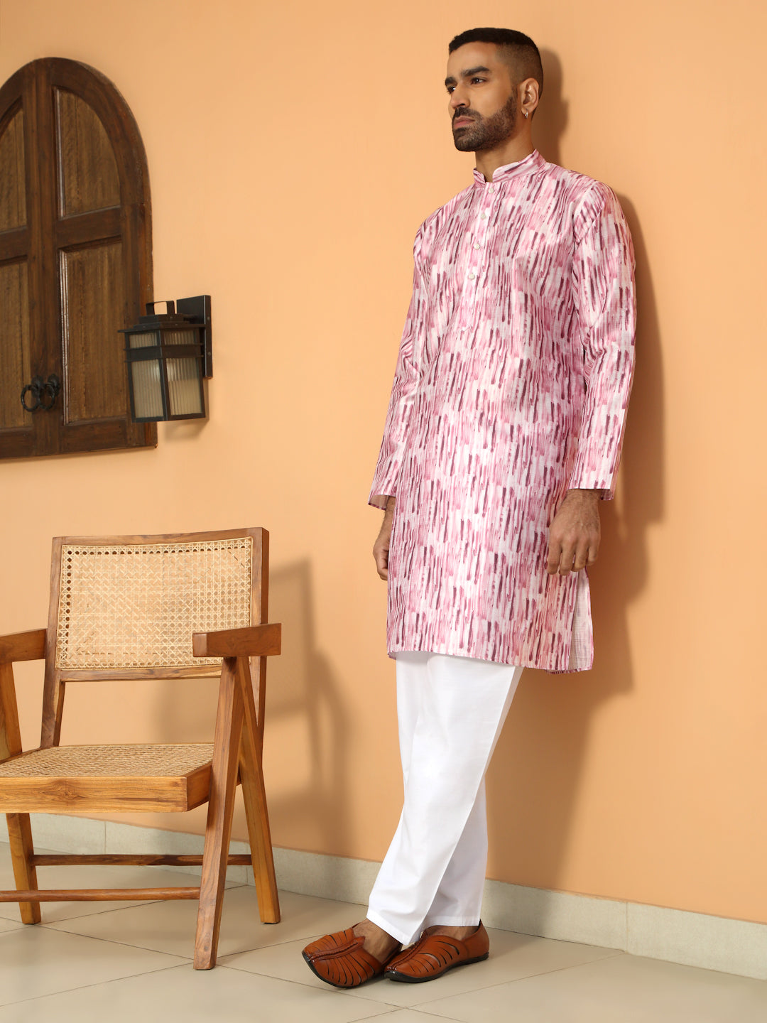 Silk Blend Tie-Dye Printed Kurta with white Elastic waistband Pyjama set
