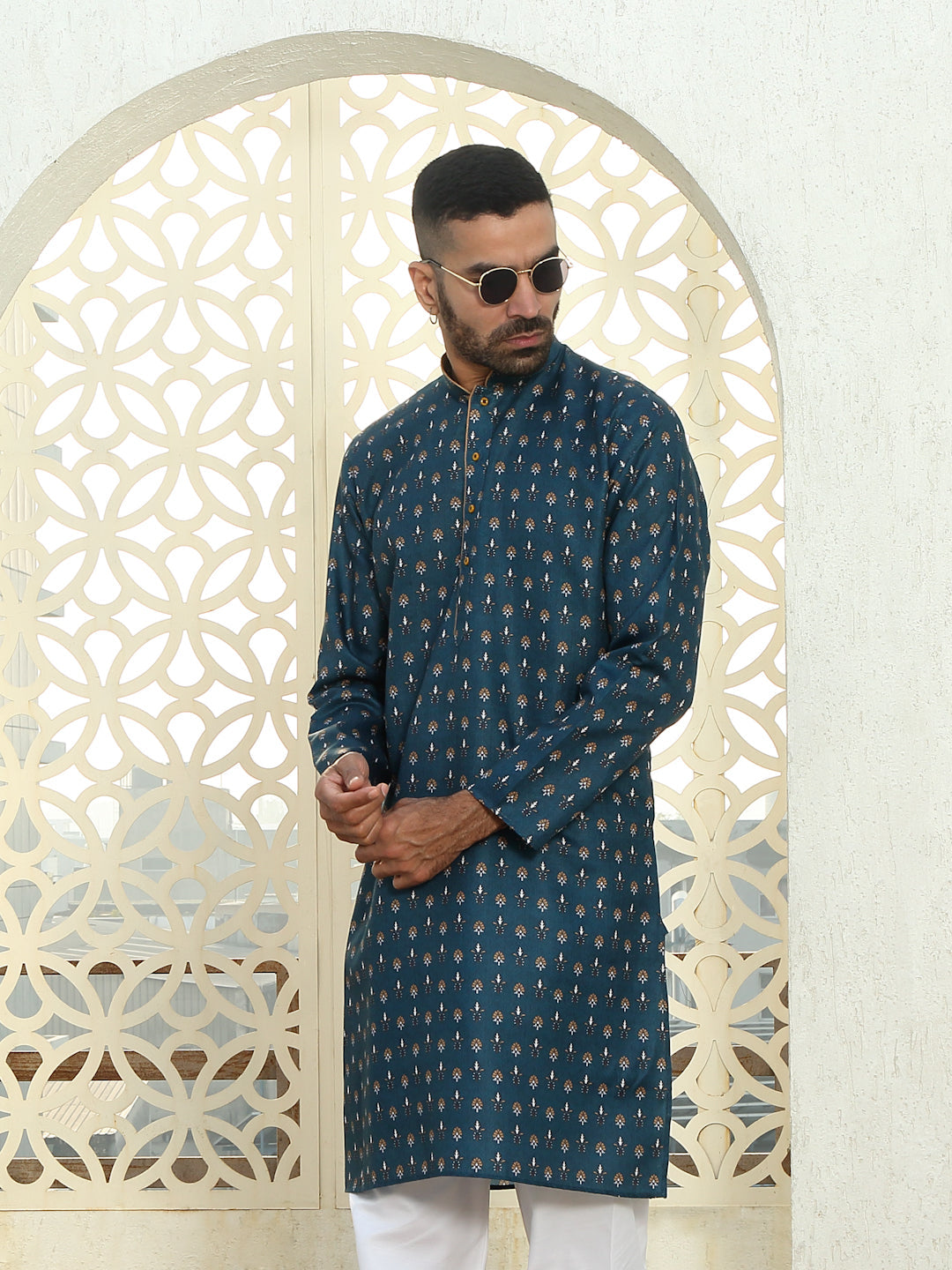 Cotton Floral Print Regular Kurta Contrast Piping on Collar