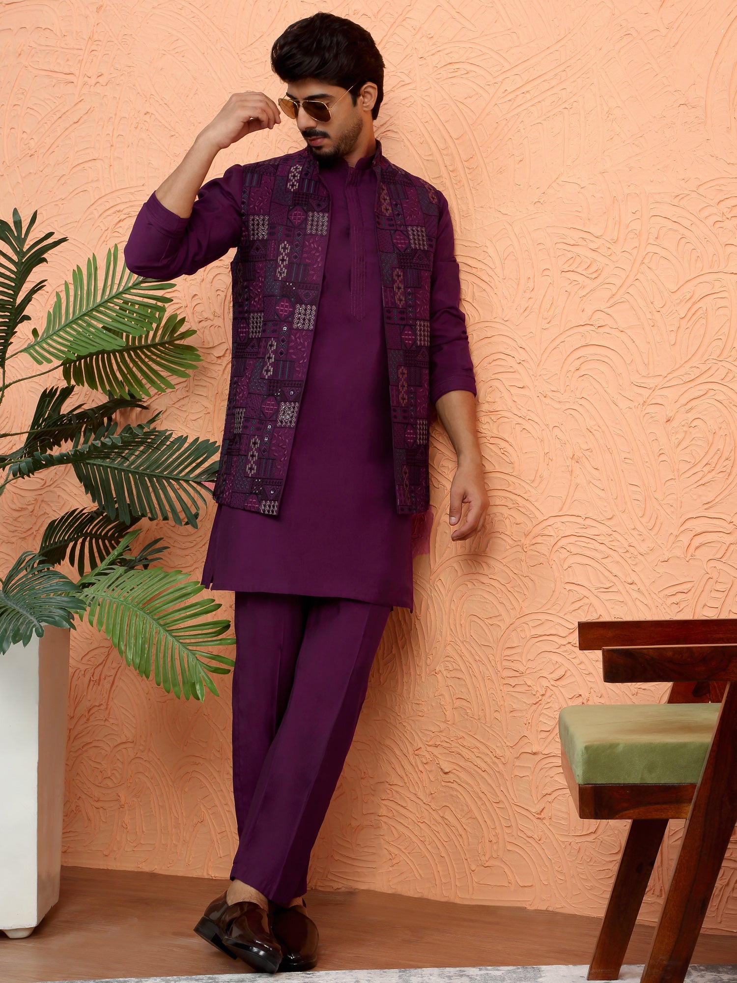 LUXE- Men's Silk Blend Anchor Work Kurta Trouser Set with Floral Embroidered Nehru Jacket