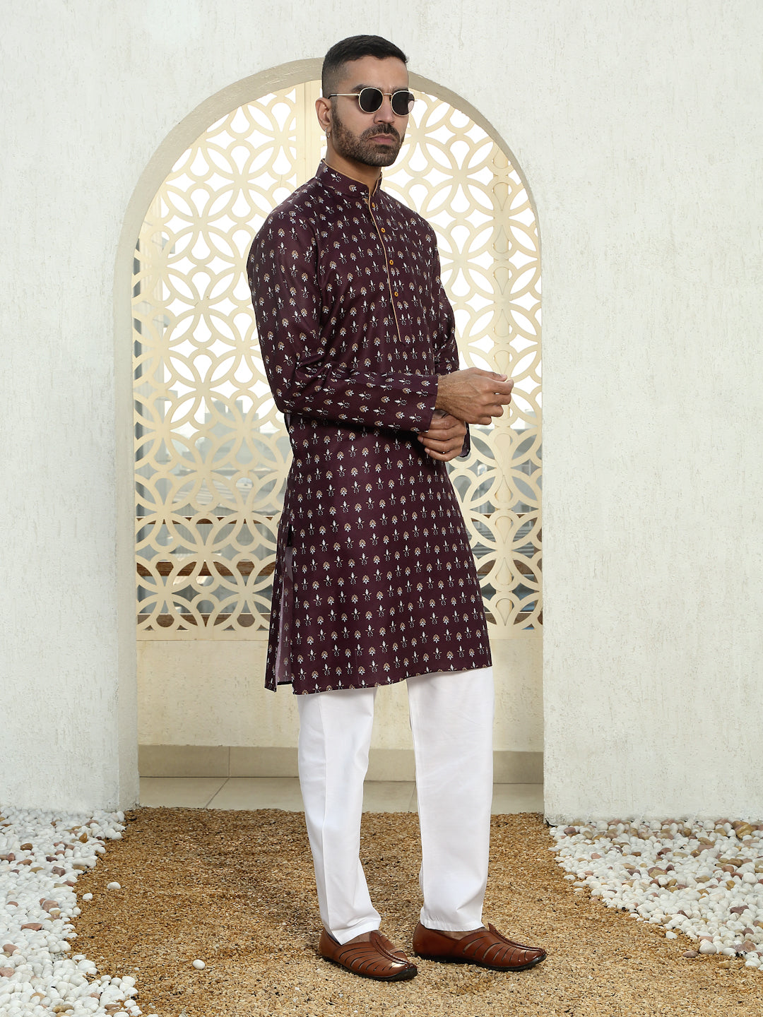Cotton Floral Print Regular Kurta with Contrast Piping on Collar and white Elastic waistband Pyjama set