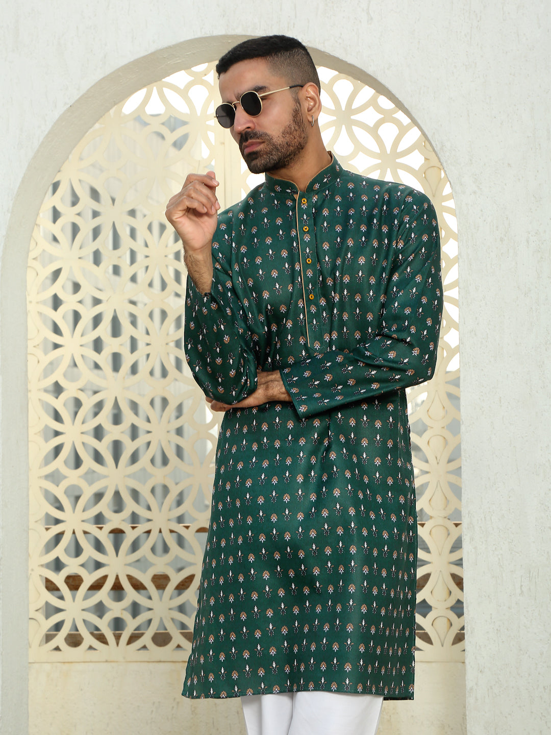 Cotton Floral Print Regular Kurta Contrast Piping on Collar
