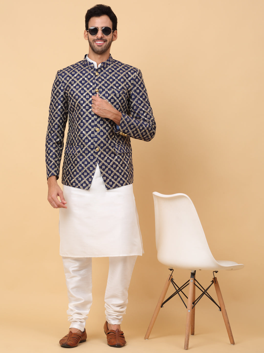 KRAFT INDIA Men's Silk Cream Kurta Churidar With Embroidered Zari Bandhgala Suit/Coat