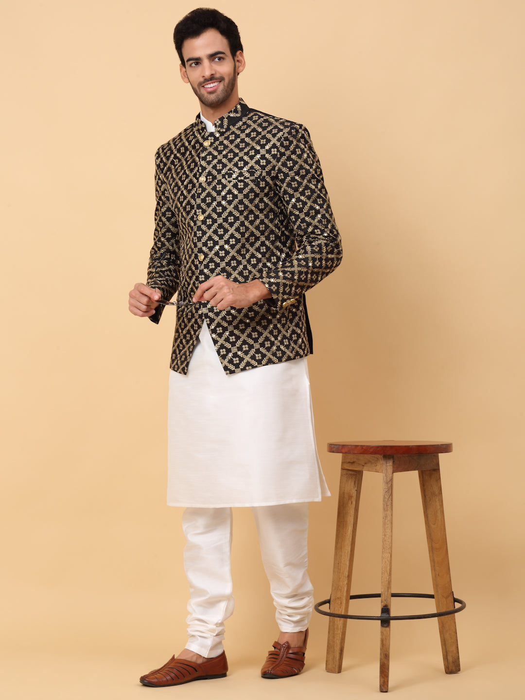 KRAFT INDIA Men's Silk Cream Kurta Churidar With Embroidered Zari Bandhgala Suit/Coat