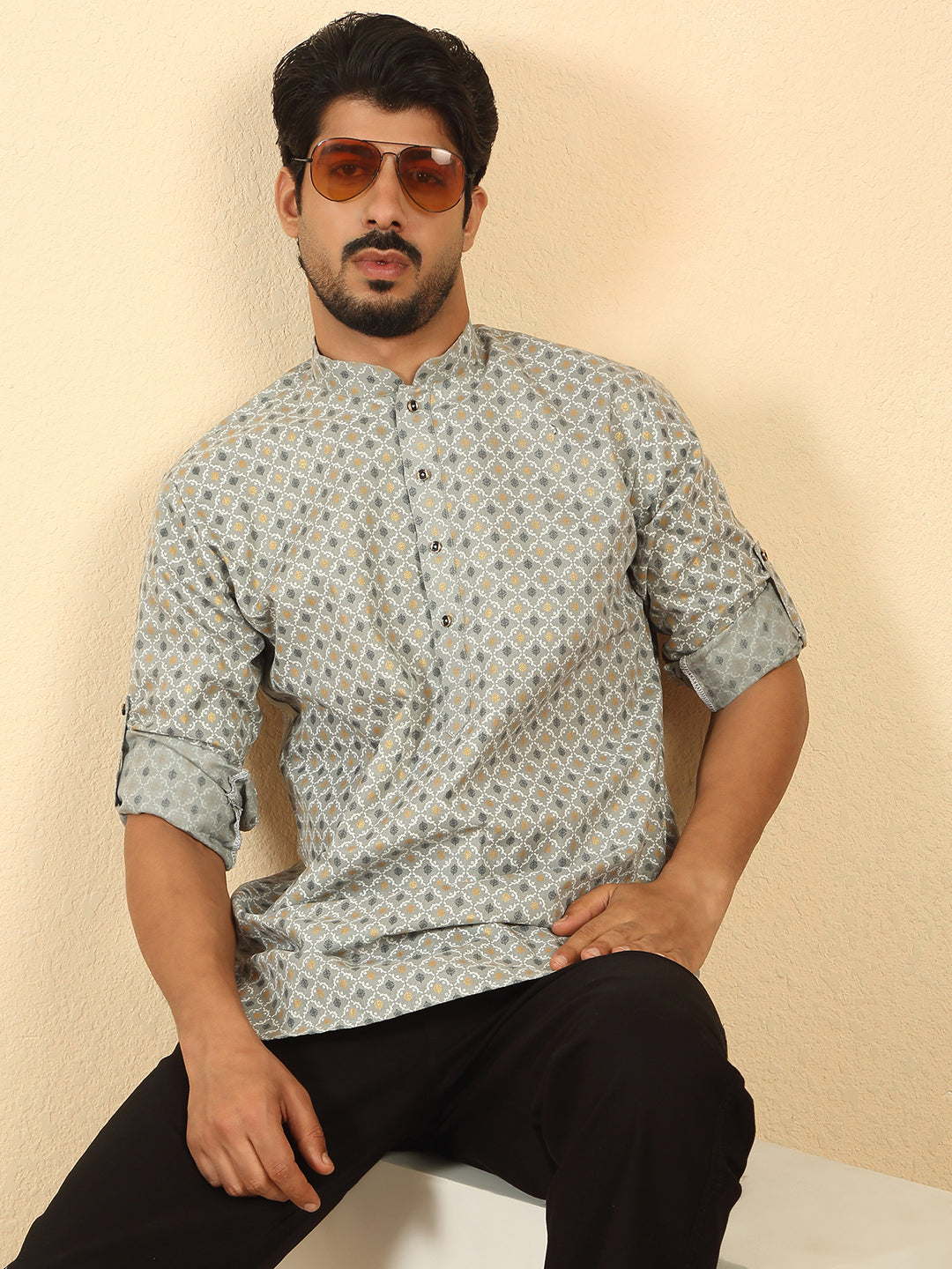Foil Printed Roll-up Sleeves Short Kurta