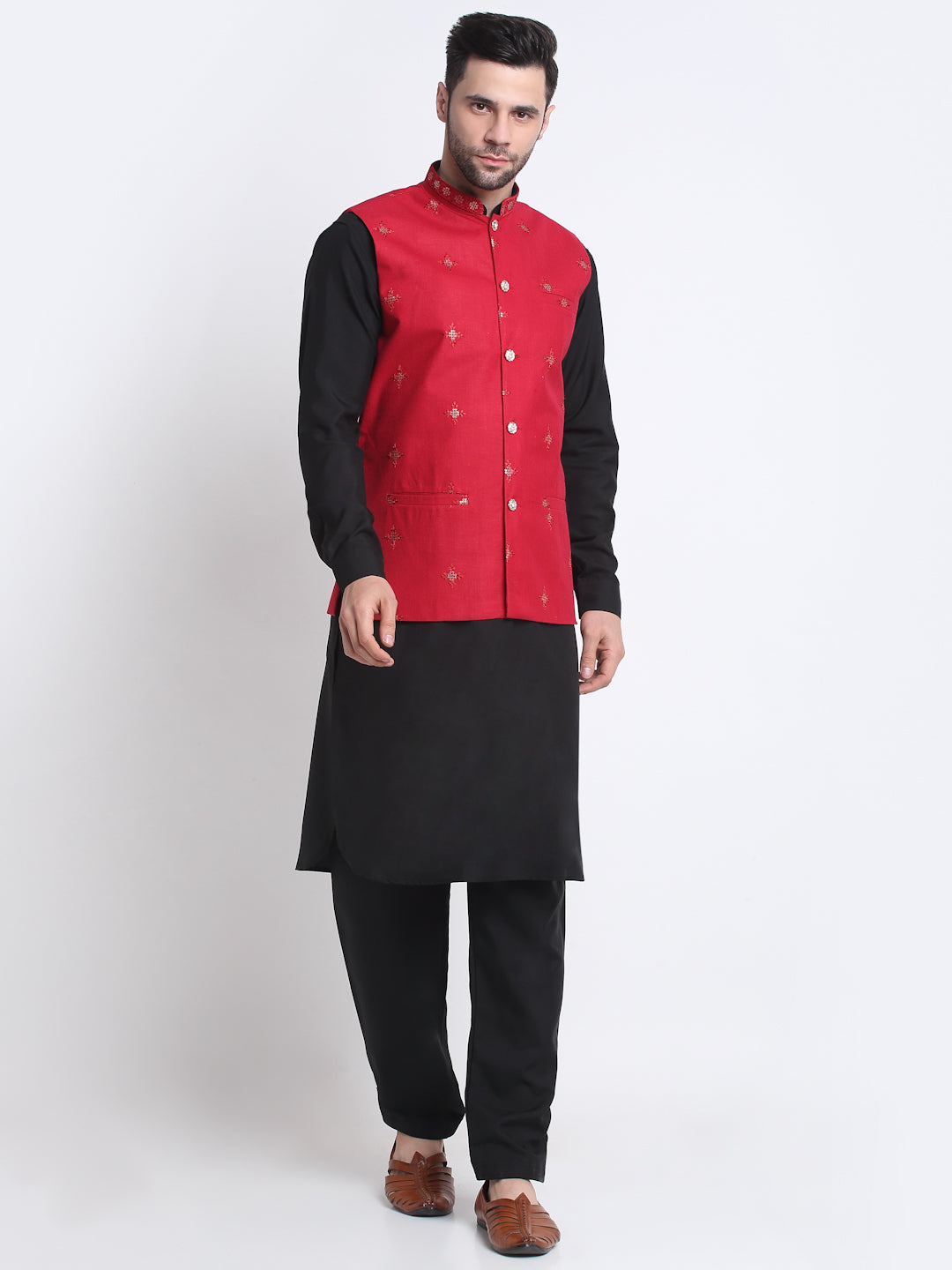 KRAFT INDIA Men Cotton Black Pathani Kurta & Salwar With Embroided Sequenced Nehru Jacket